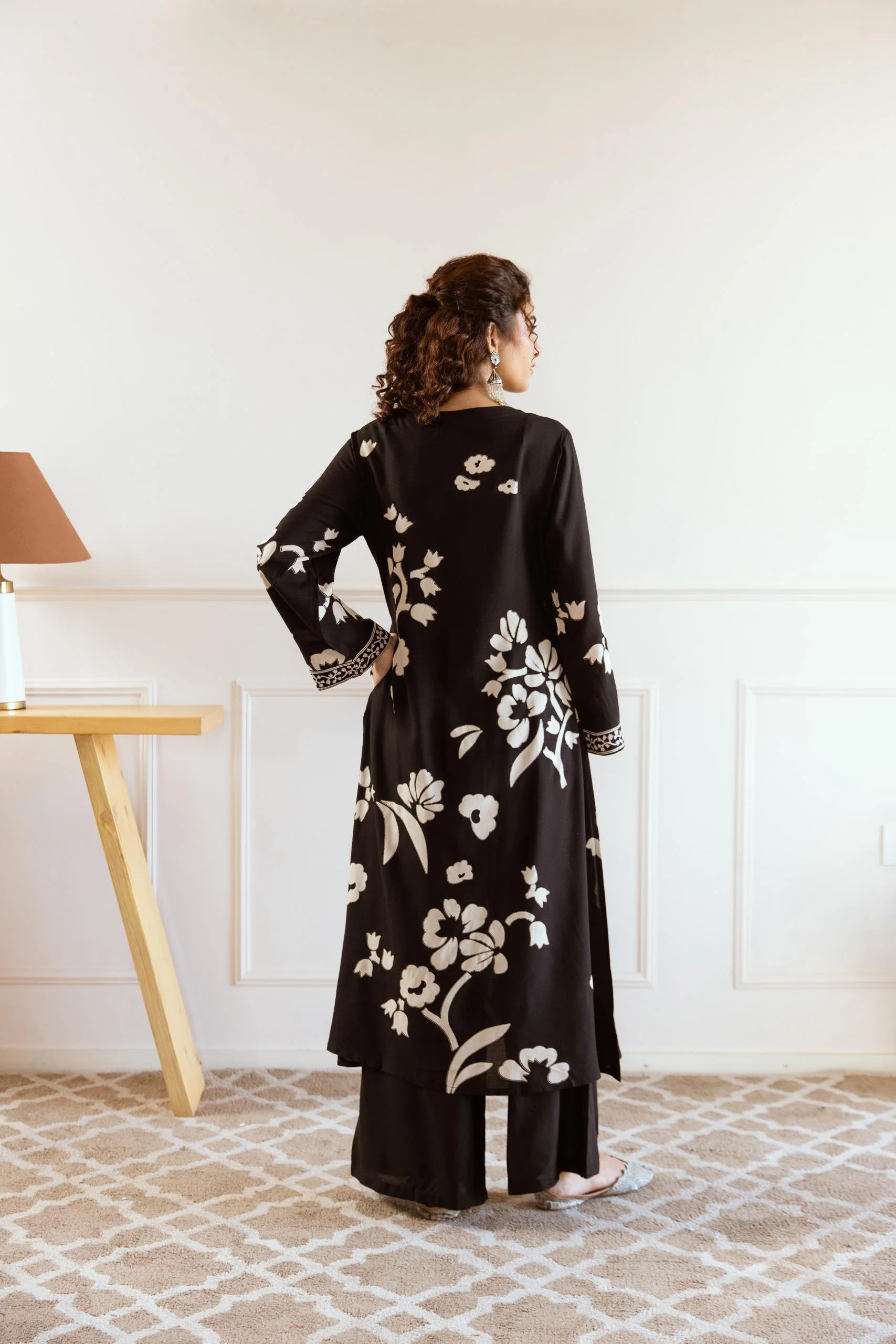 Siya Pitch Printed Kurta Pant Set - Image 3