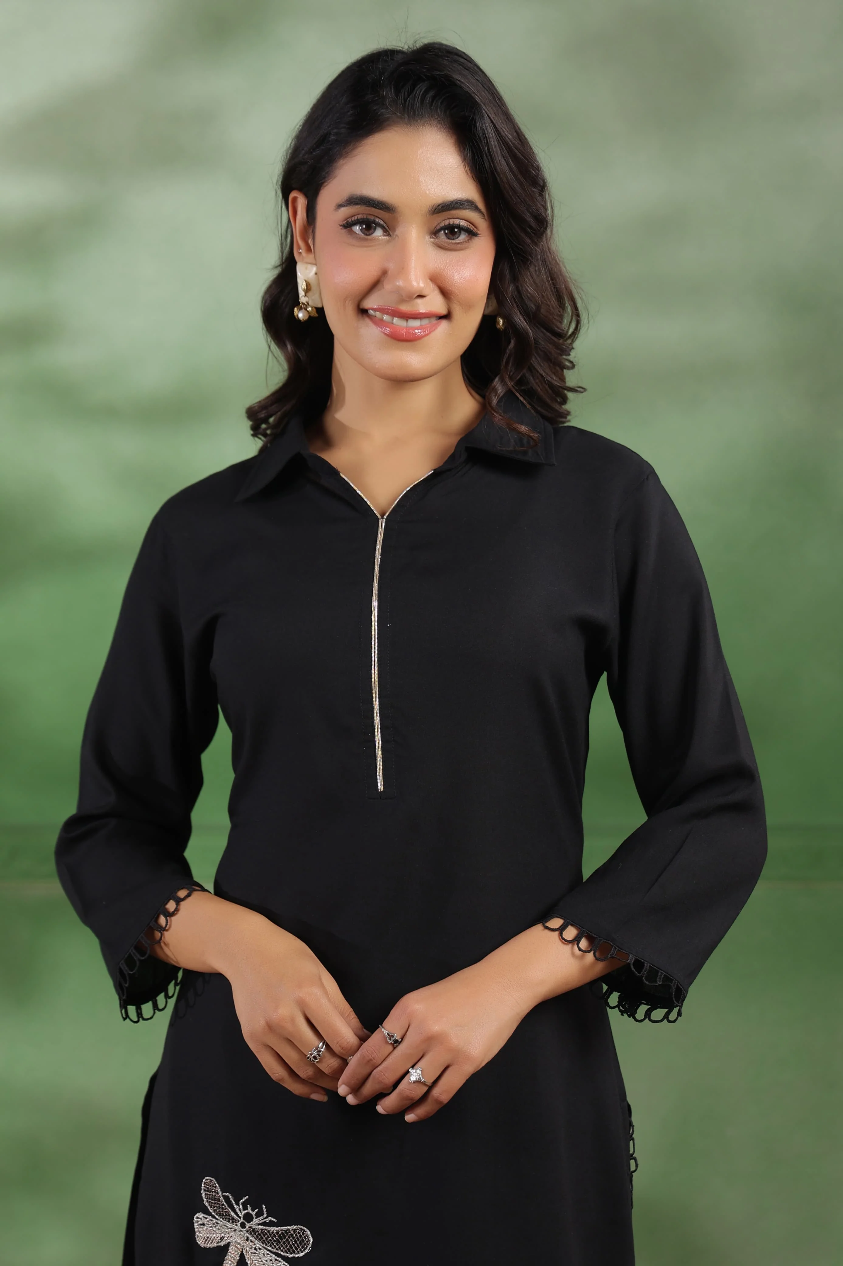 Mihira Jade Embroidery Kurta Pant Set - Image 2