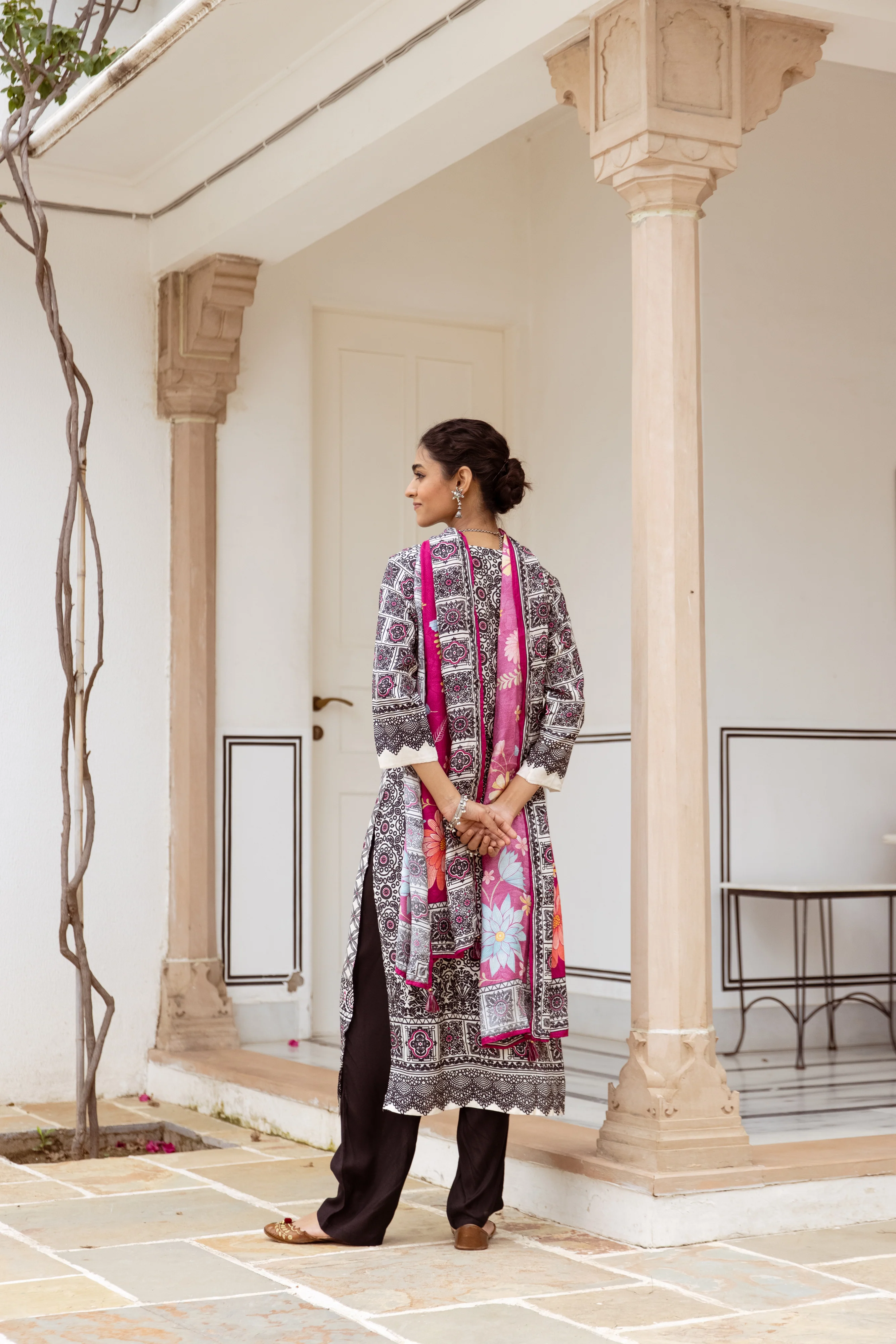 Saisha Angel Premium Digital Print Muslin Suit Set - Image 6