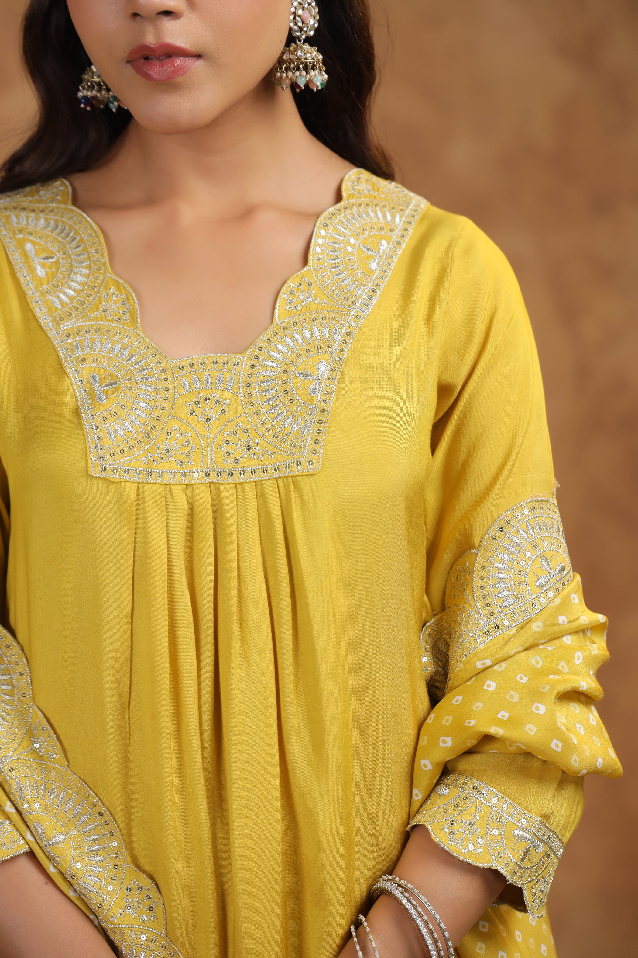 ADRIKA SUNSHINE EMBROIDEREY WORK SUIT SET - Image 2