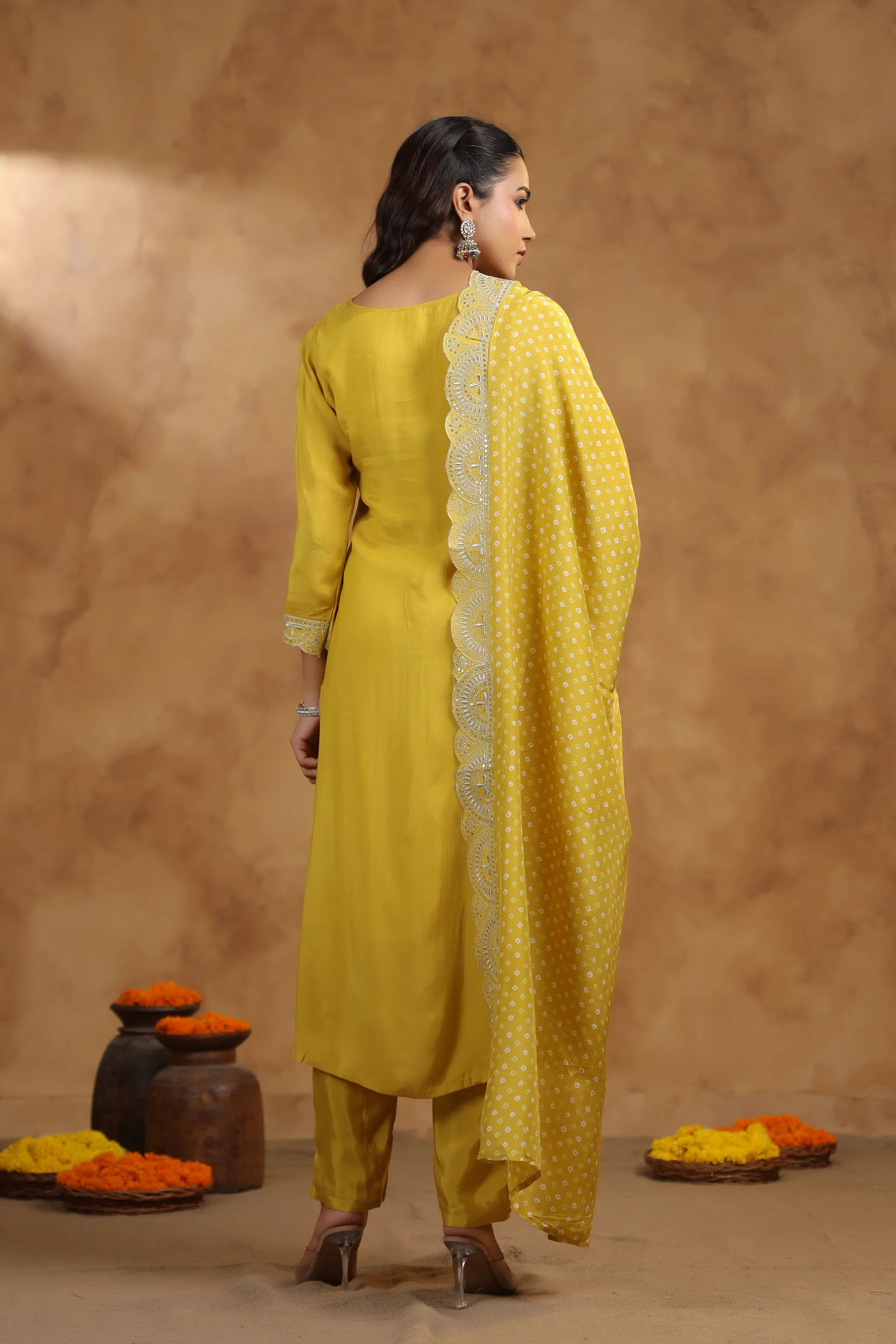 ADRIKA SUNSHINE EMBROIDEREY WORK SUIT SET - Image 3
