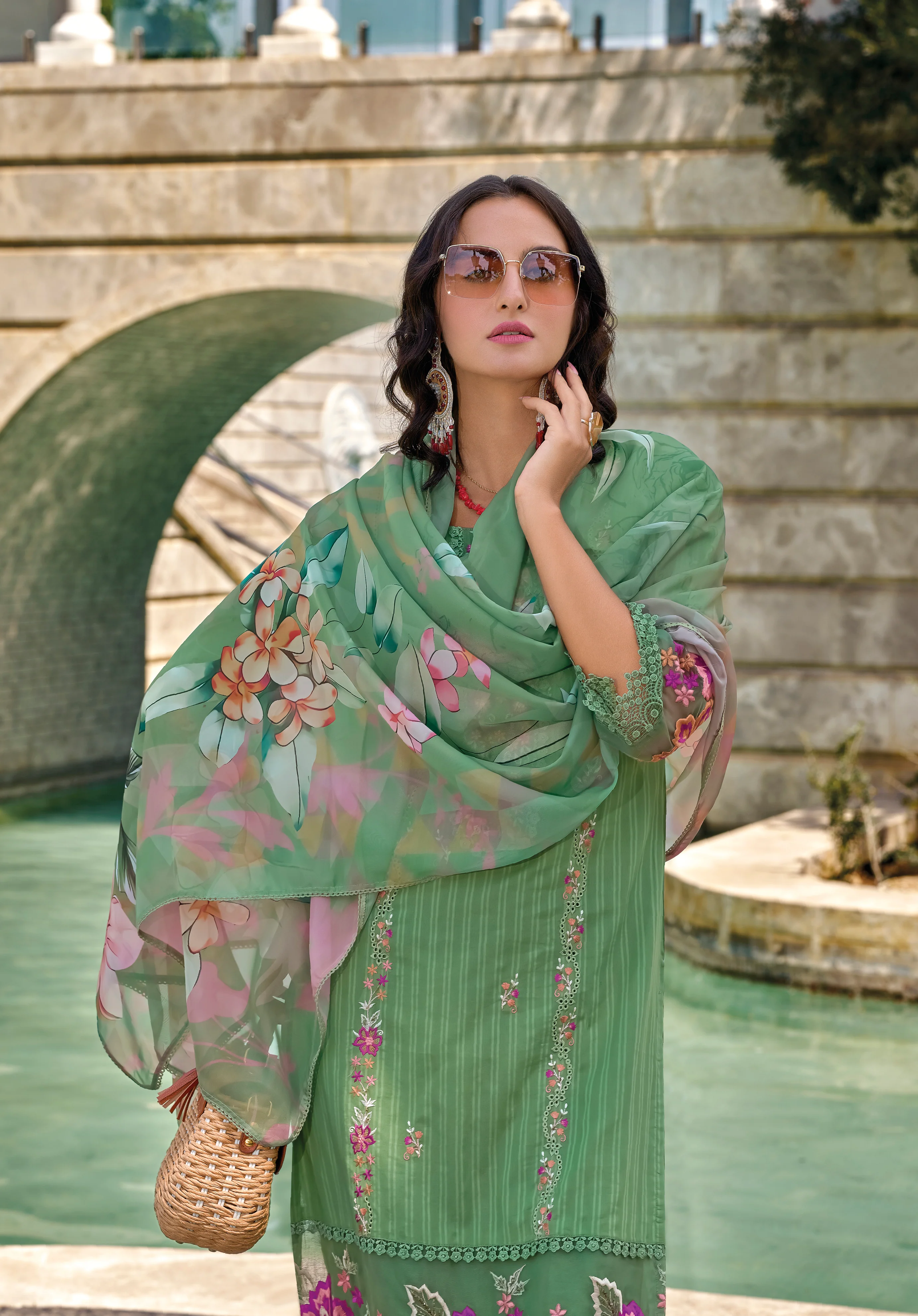 JASHAN FERN FULL HEAVY EMBROIDERY SUIT SET - Image 3