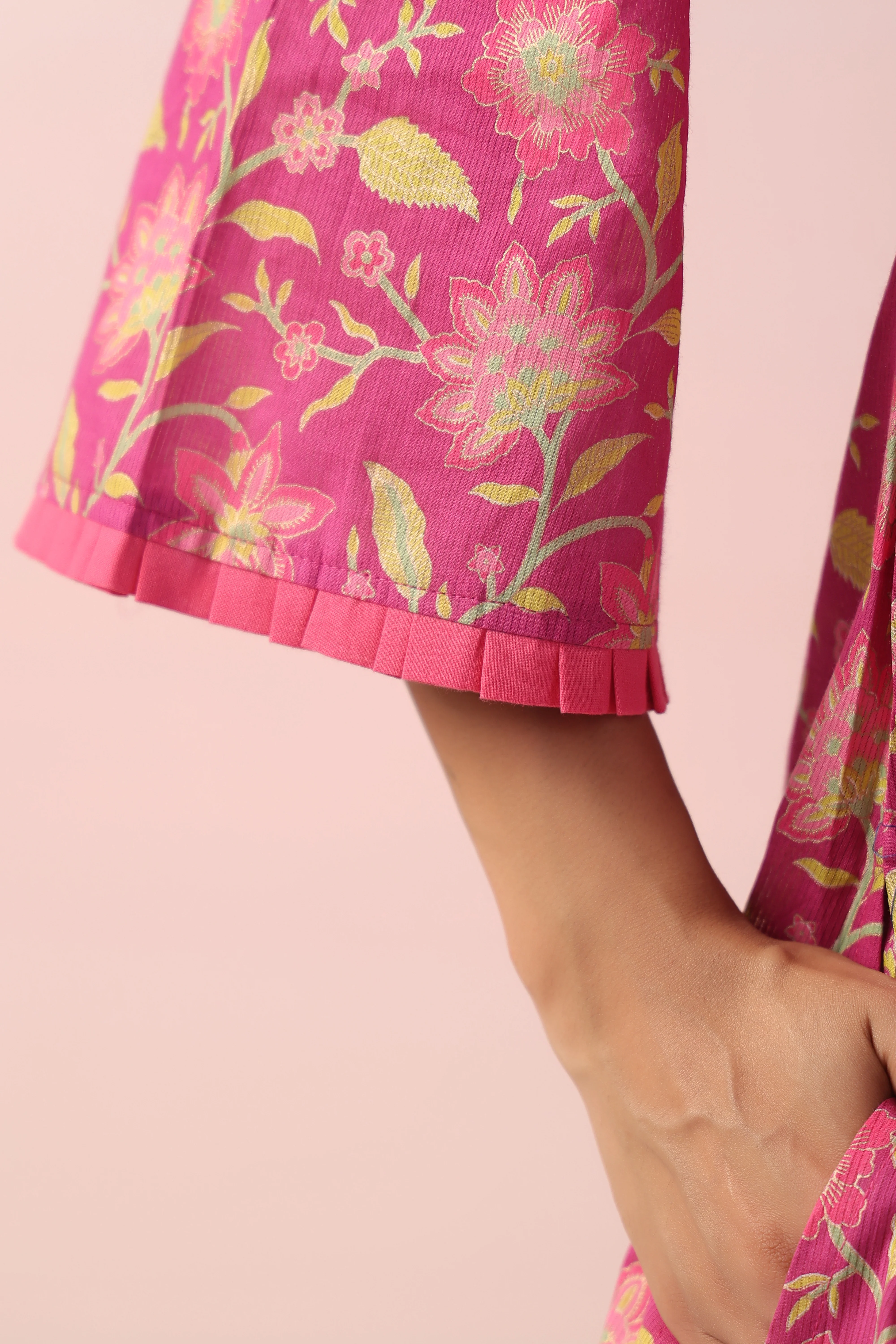 Harshini Pink Cotton Printed Co-ord Set - Image 5