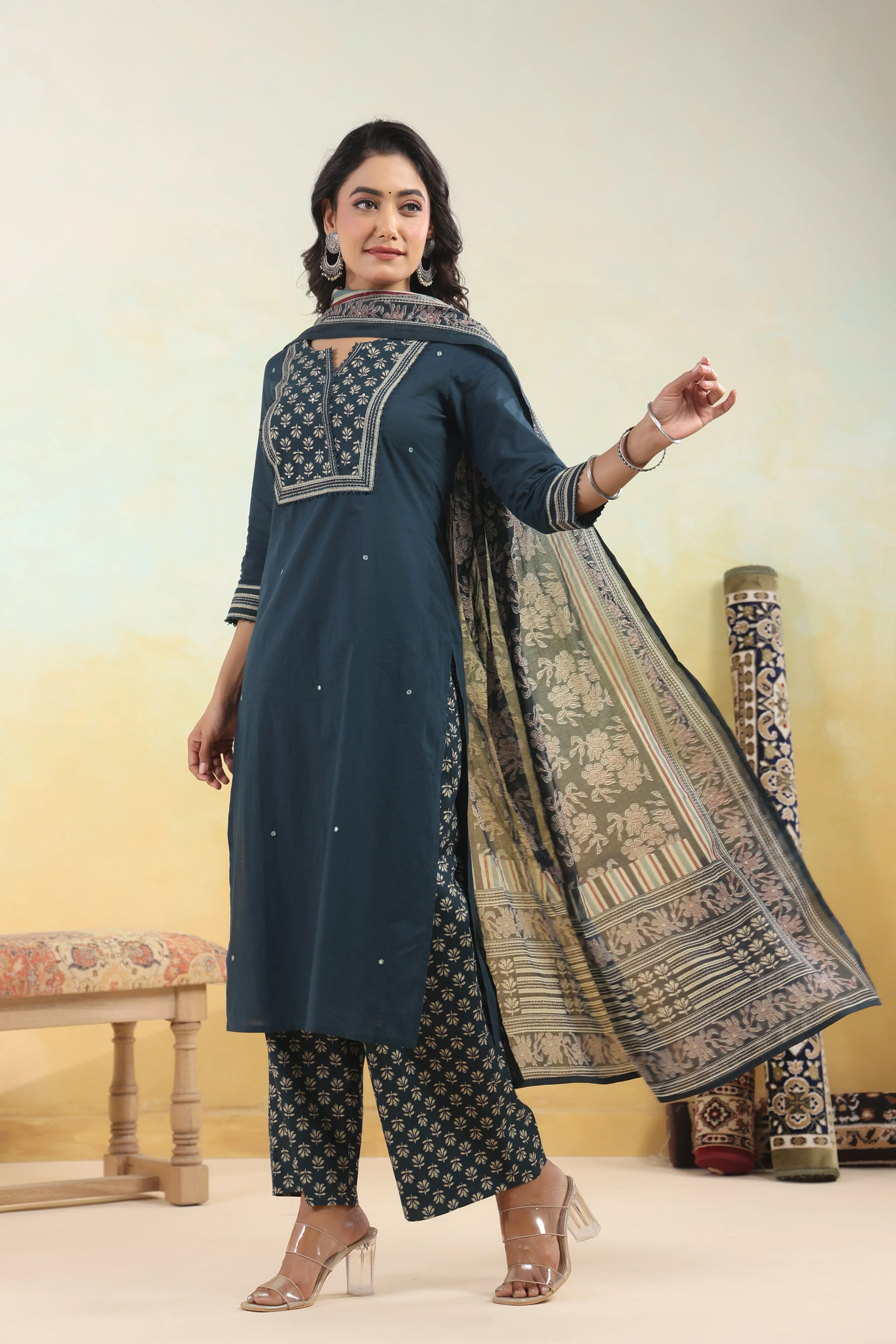 Hiya Shamrock Cotton Suit Set - Image 8