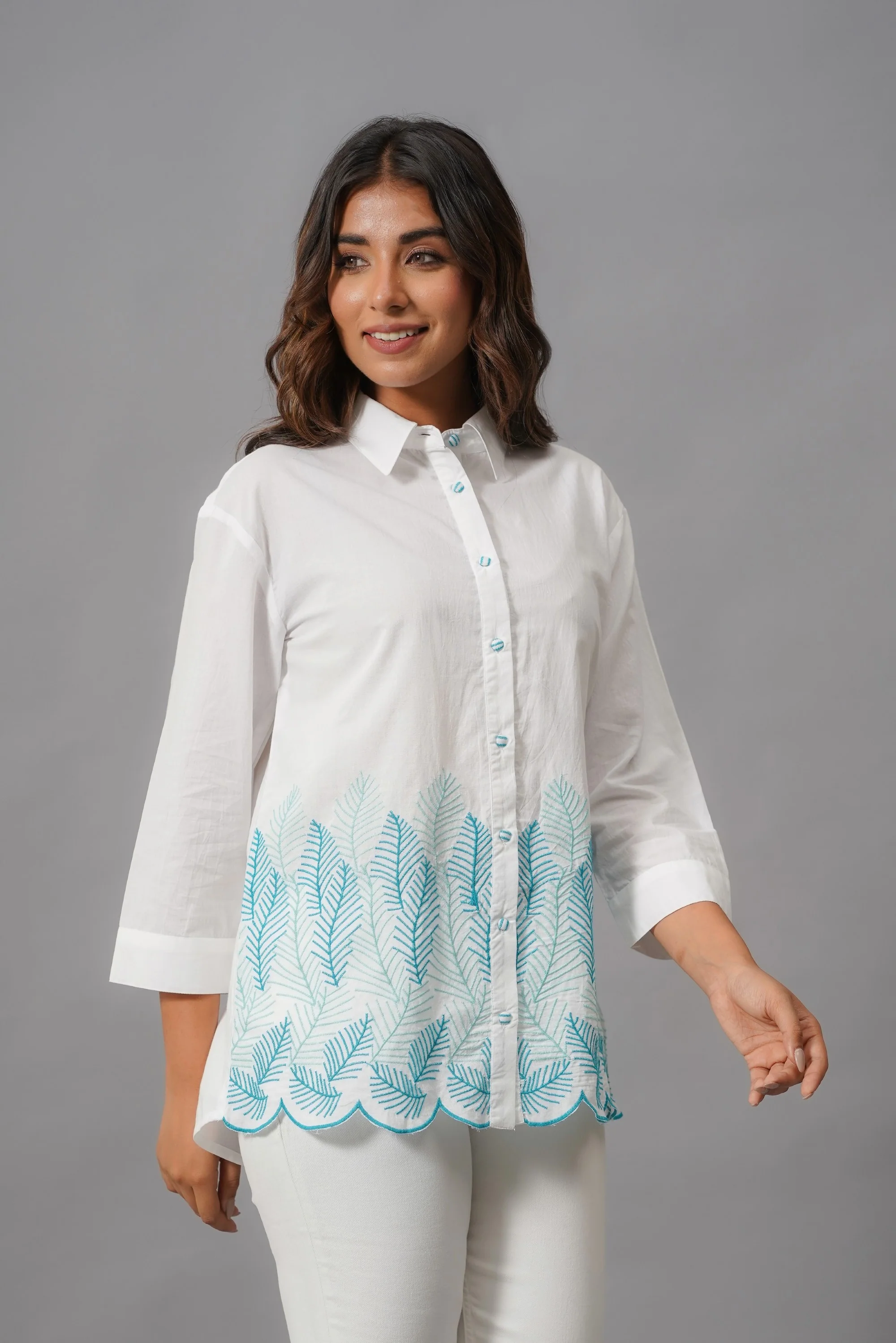 Ivanka Dove Embroidery Cotton Shirt - Image 6