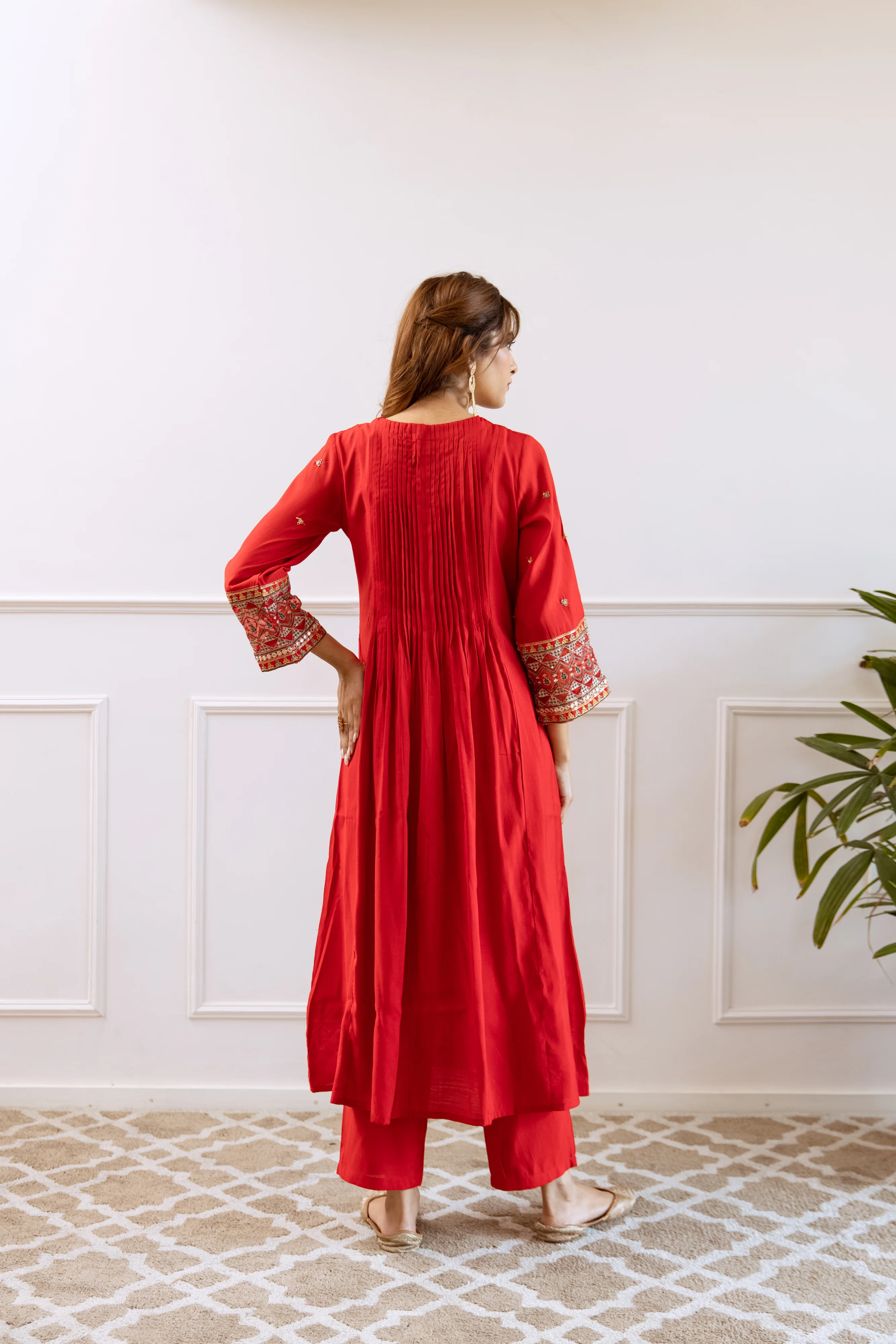 Gauri Crimson Heavy Work Suit Set - Image 4