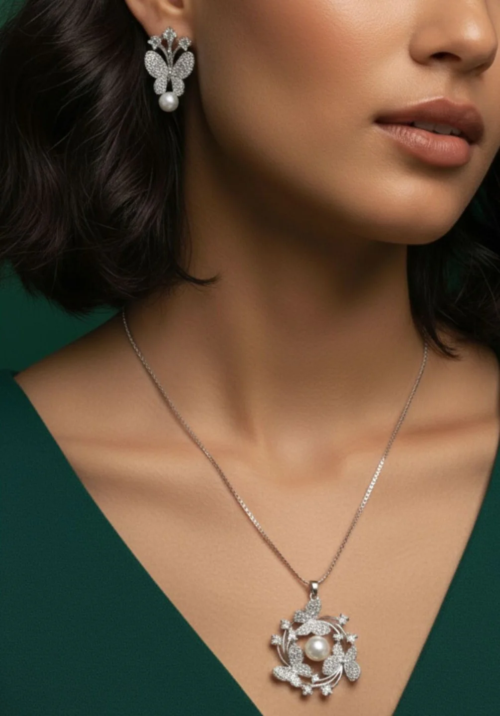 Savana Oxidised Pearl Earing & Pendant Set - Image 2
