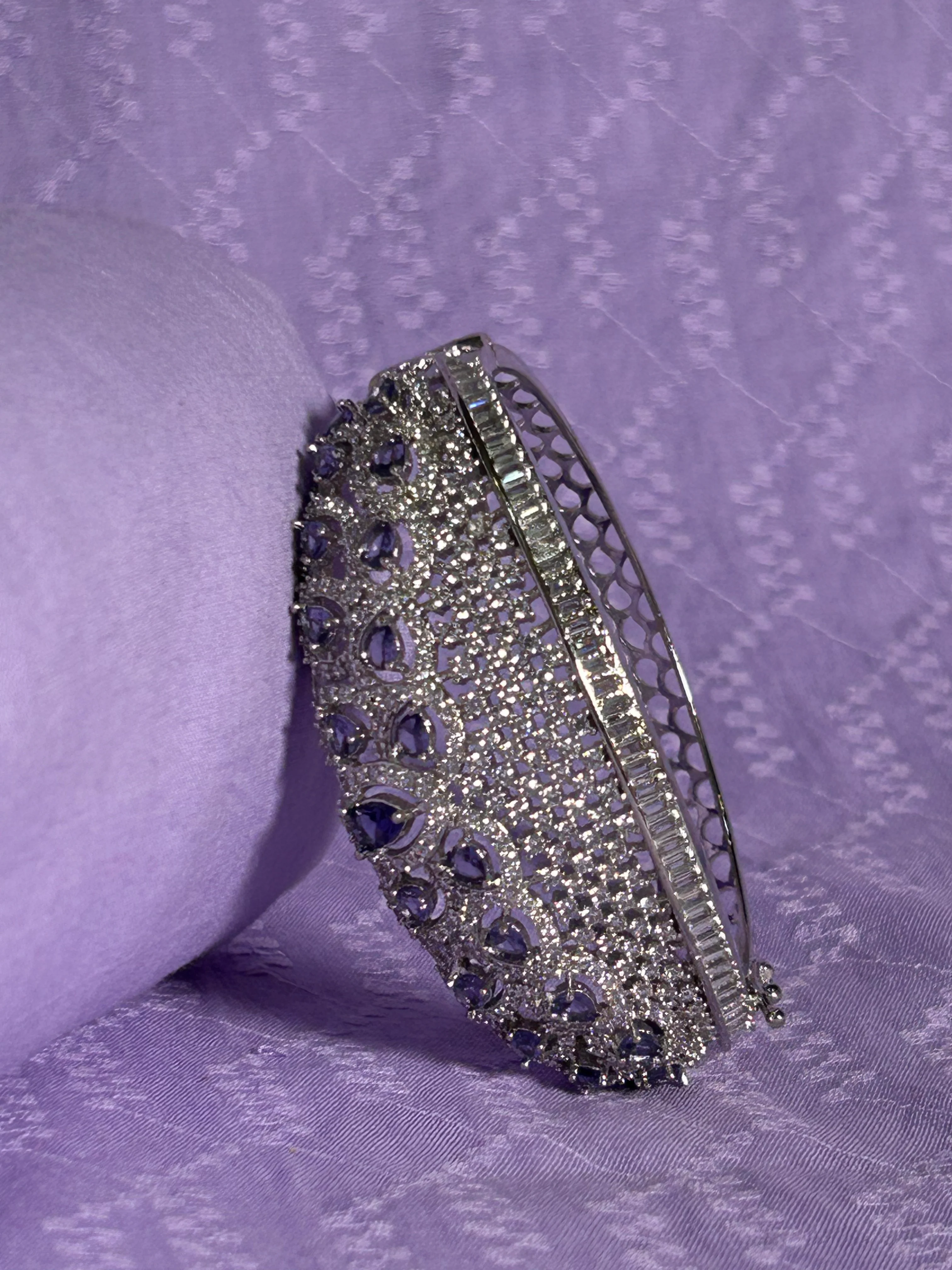 ANTAARA DELICATE DIAMOND BRACELET - Image 2