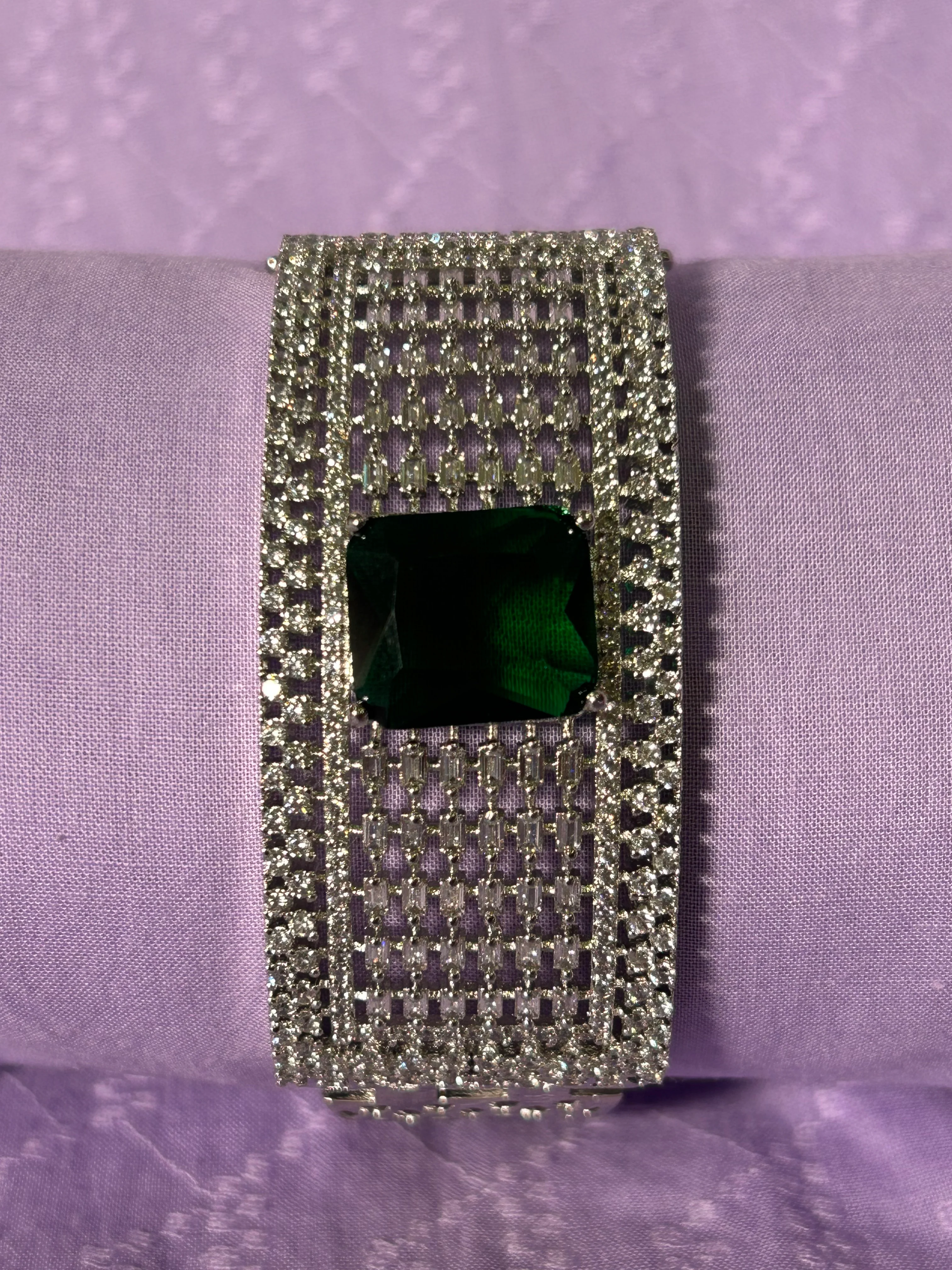 ANTAARA DELICATE DIAMOND BRACELET - Image 4