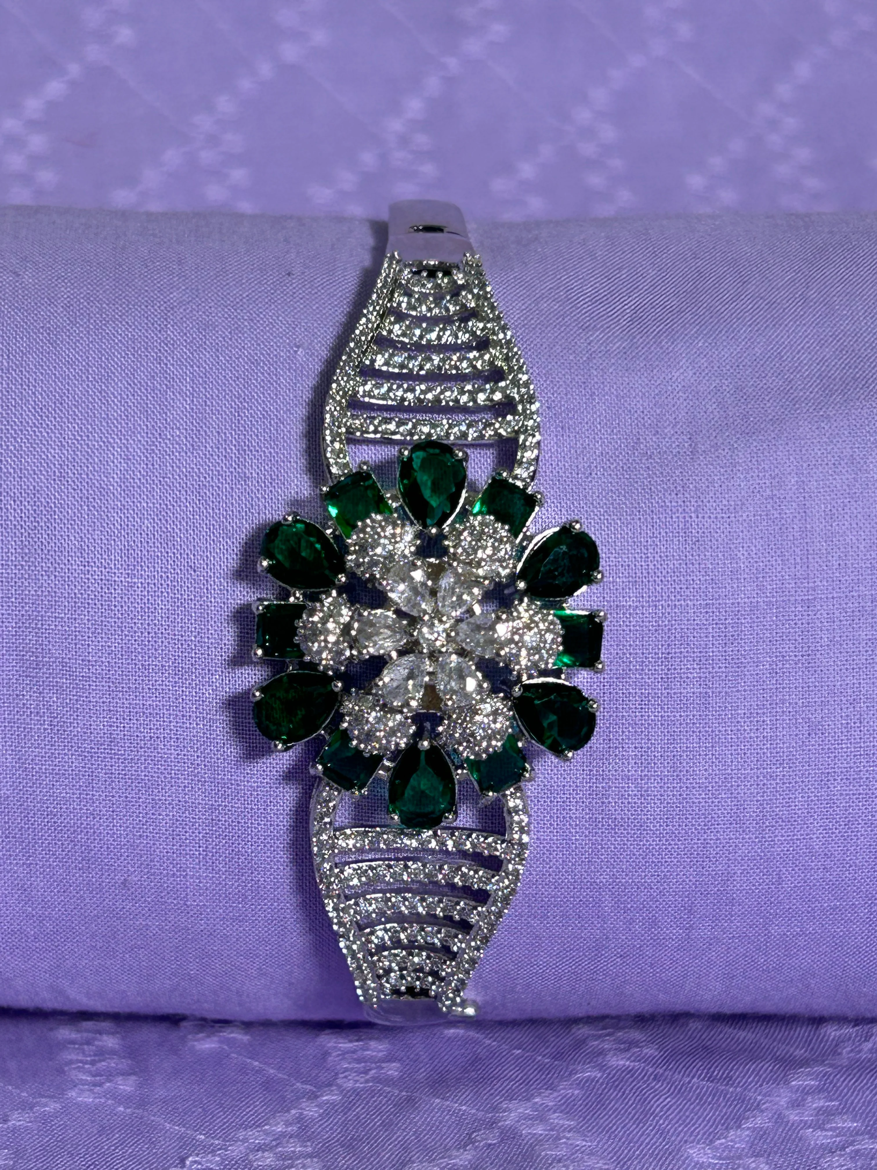 Jewellery (Bracelet) 3 - Image 5