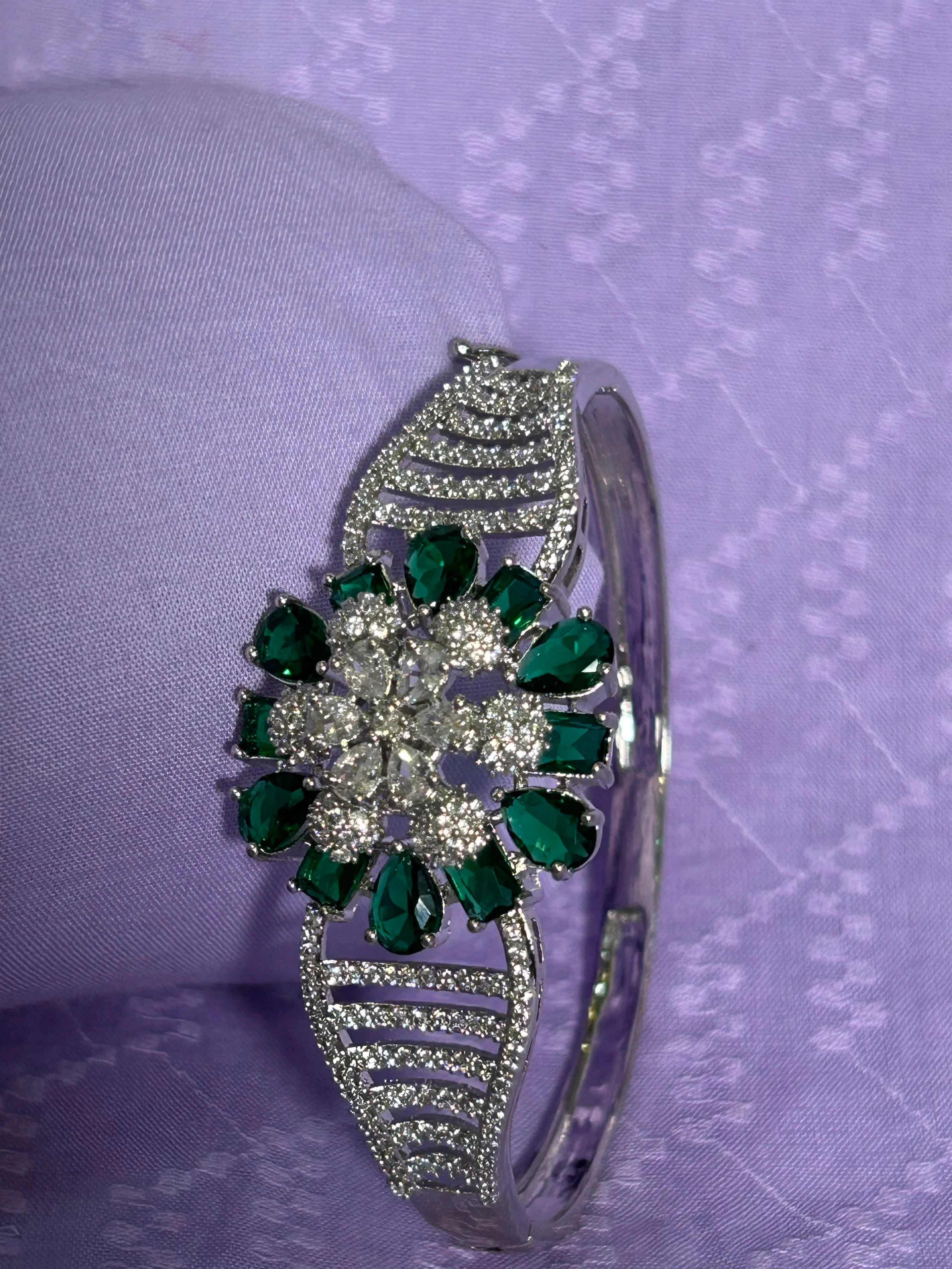 Jewellery (Bracelet) 3 - Image 6