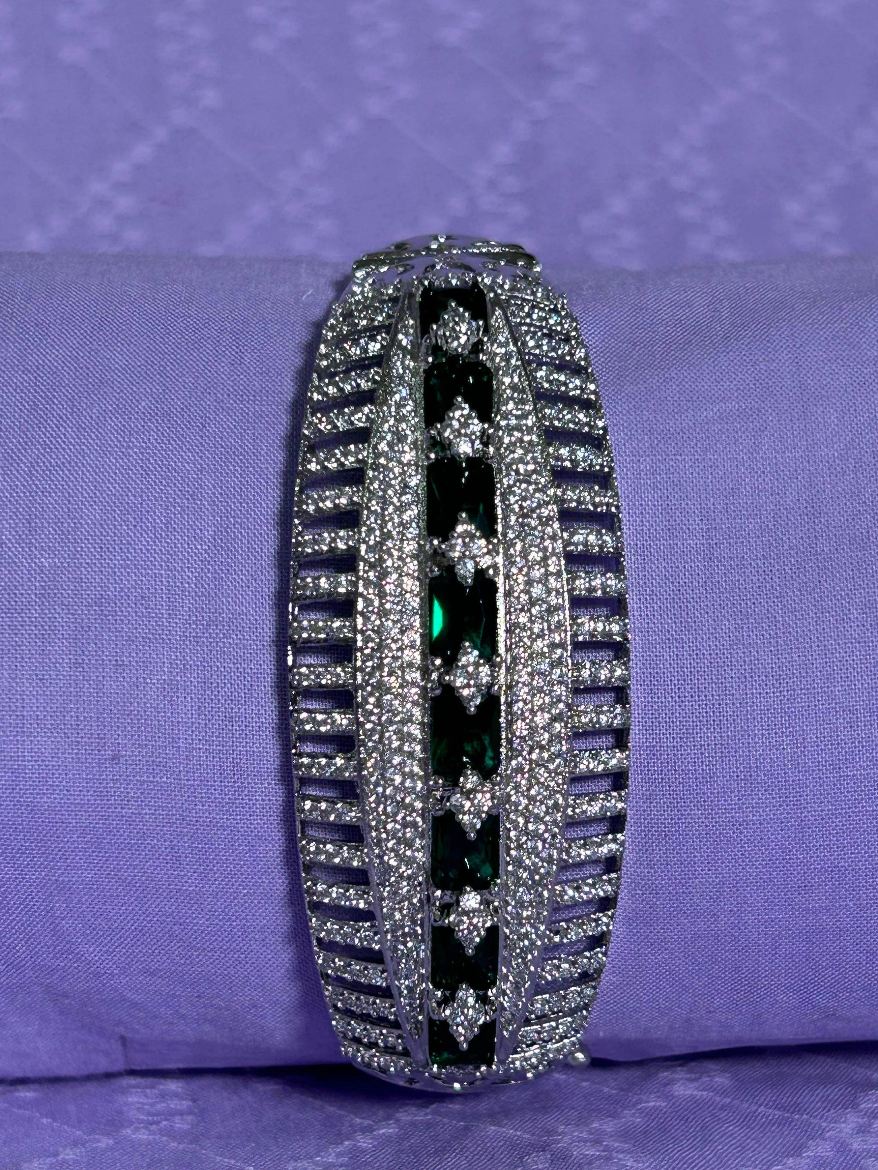 ANTAARA DELICATE DIAMOND BRACELET - Image 4