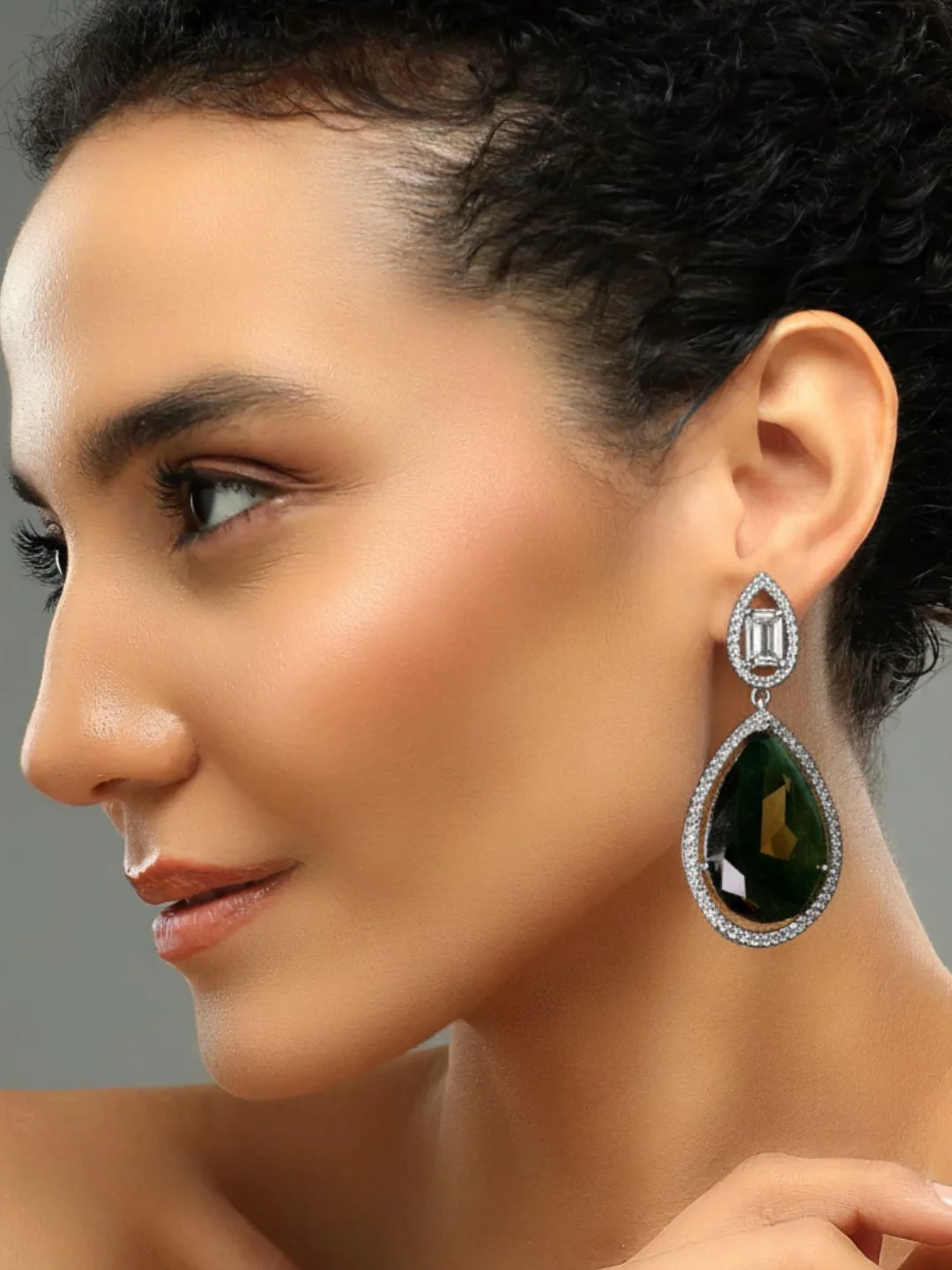 Savana Diamond Earings - Image 3