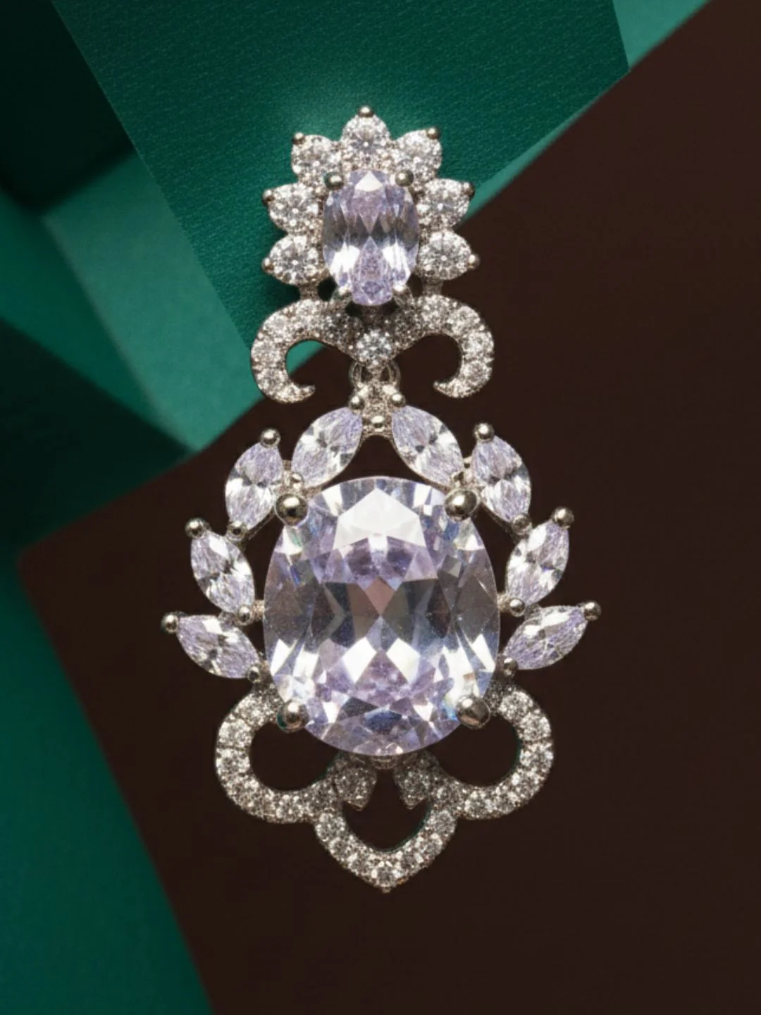Savana Diamond Earings - Image 4