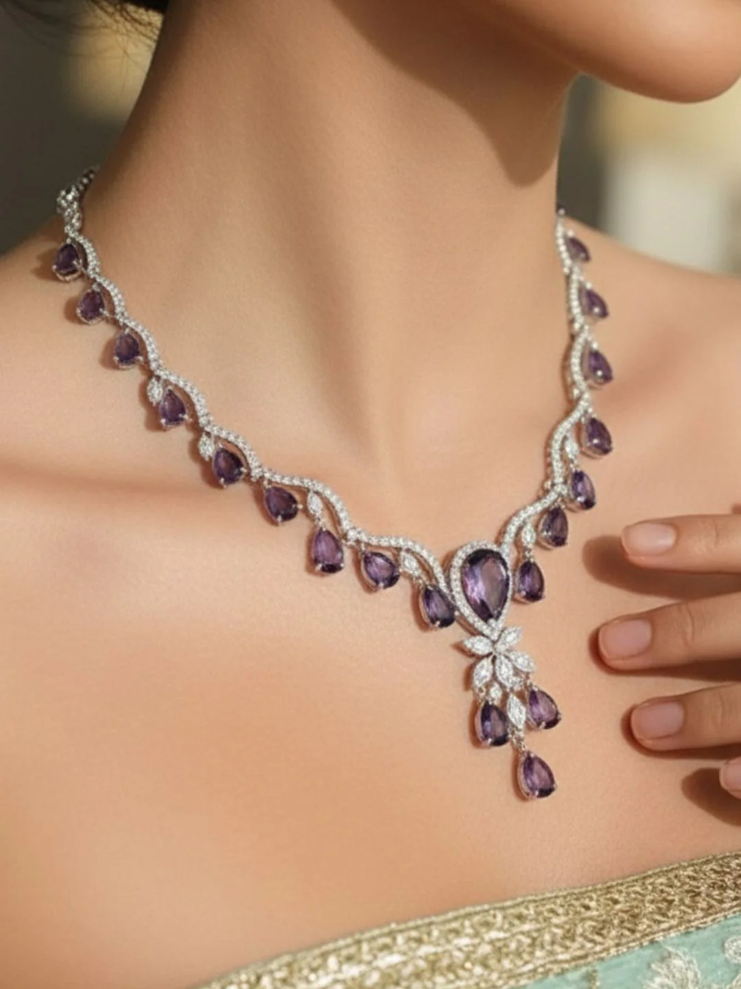Antaara Diamond Necklace with Earings - Image 3