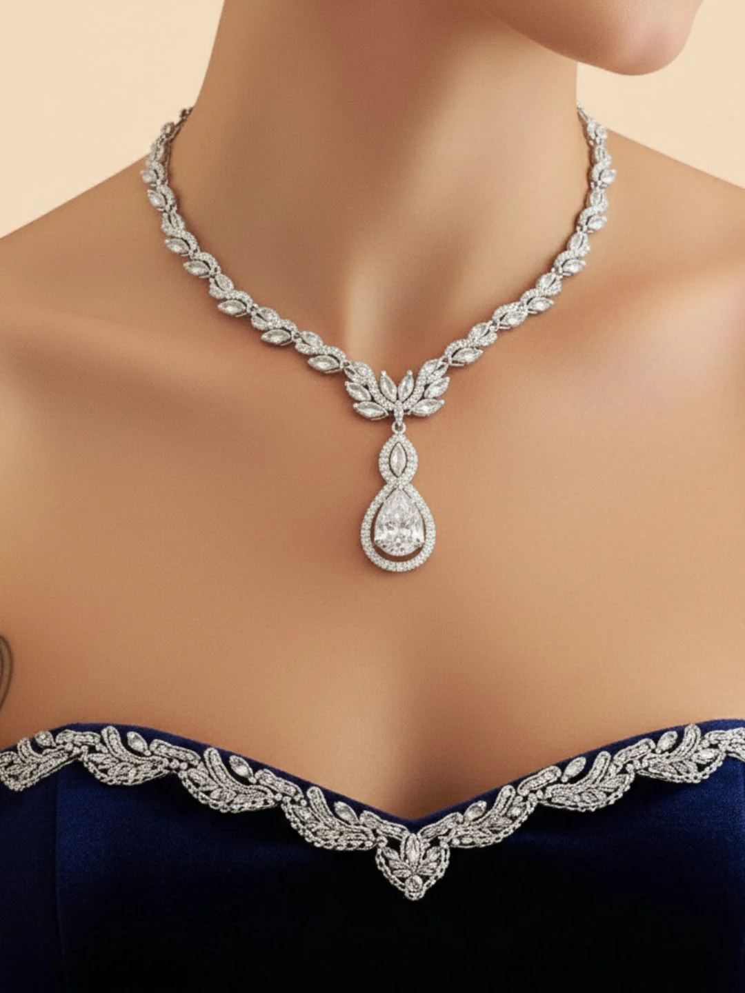 Antaara Diamond Necklace with Earings - Image 3