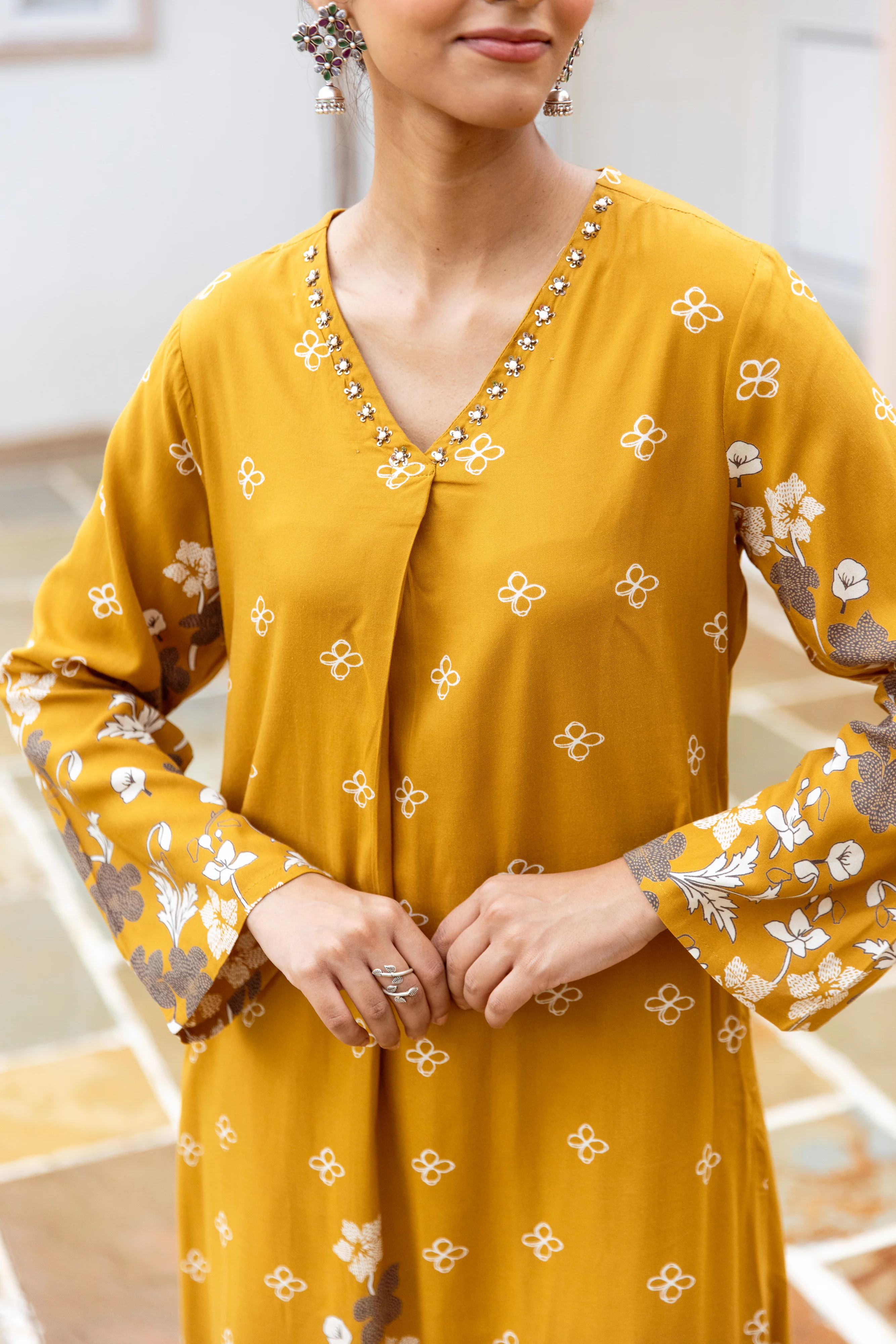 Shimoni Amber Printed Kurta Pant Set - Image 2