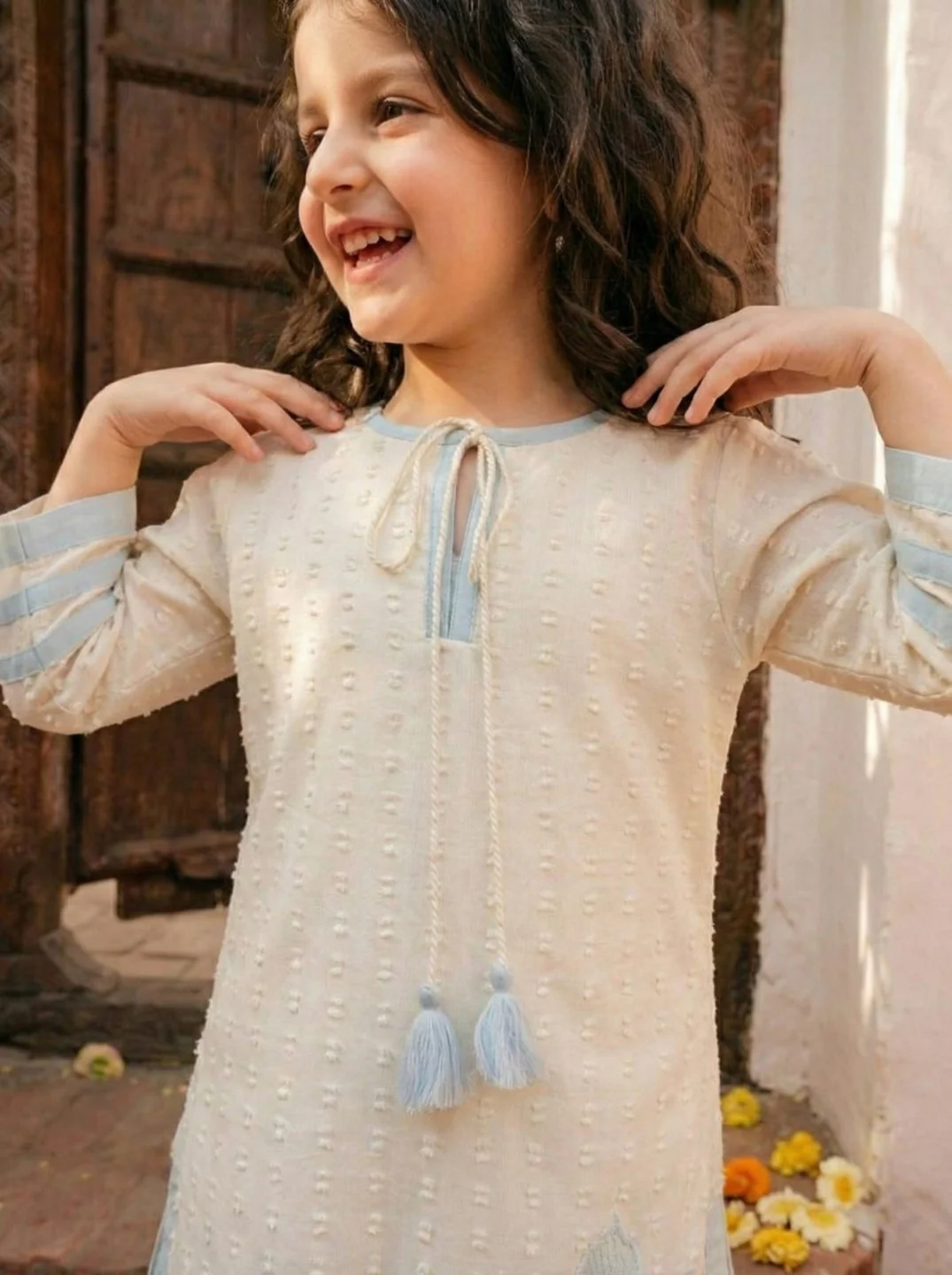 Joy pearl embroidery kids kurta pant set - Image 2