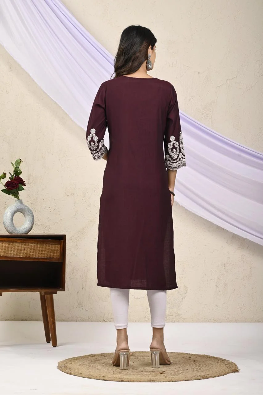 Layla Mulberry Embroidered Kurti - Image 3