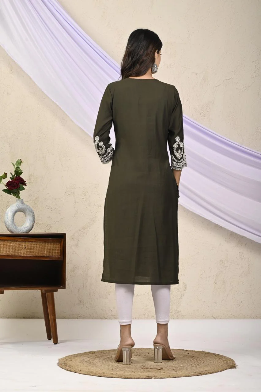 Layla Moss Embroidered Kurti - Image 4