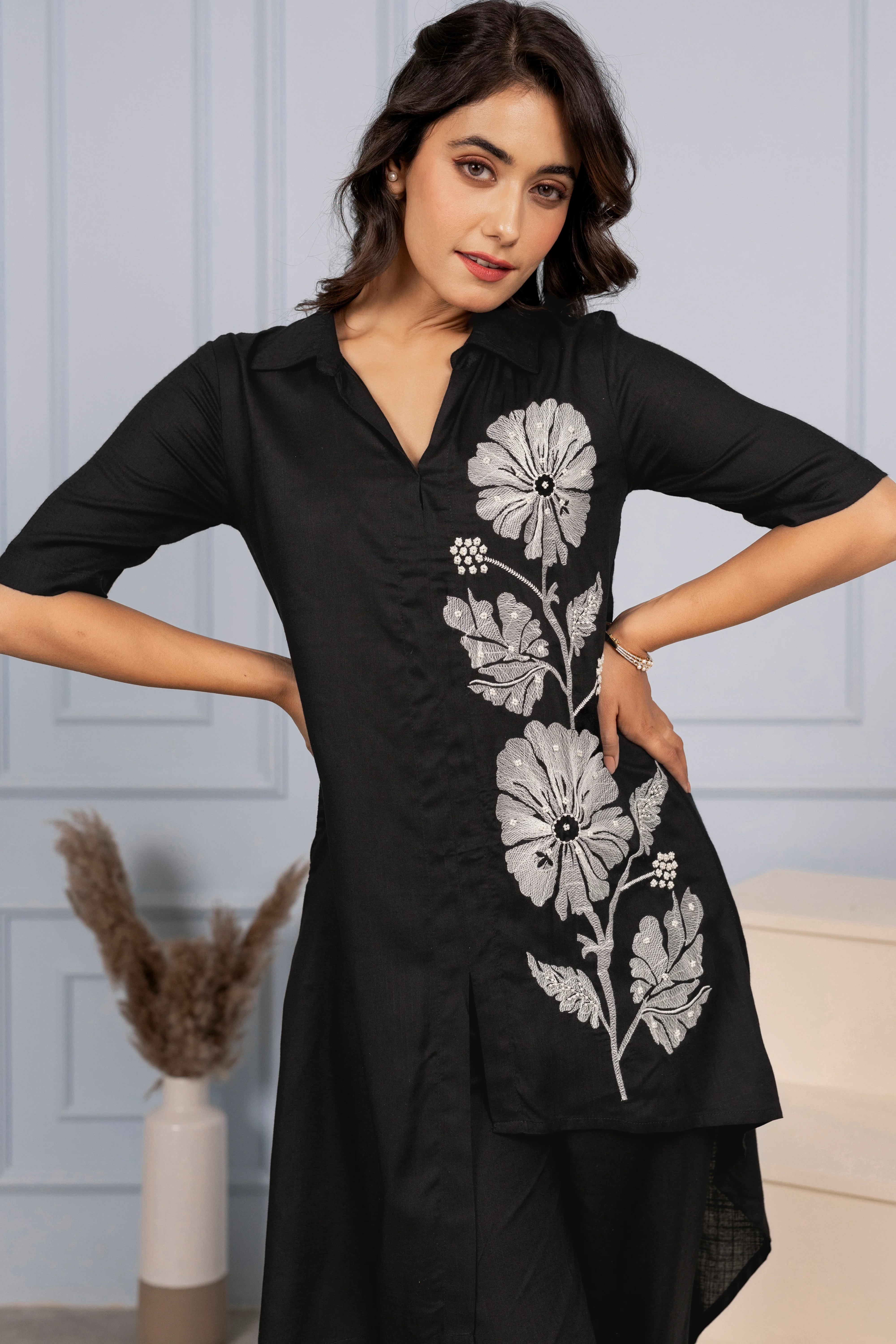 Tushki Charcoal Elegant Co-ord Set - Image 2