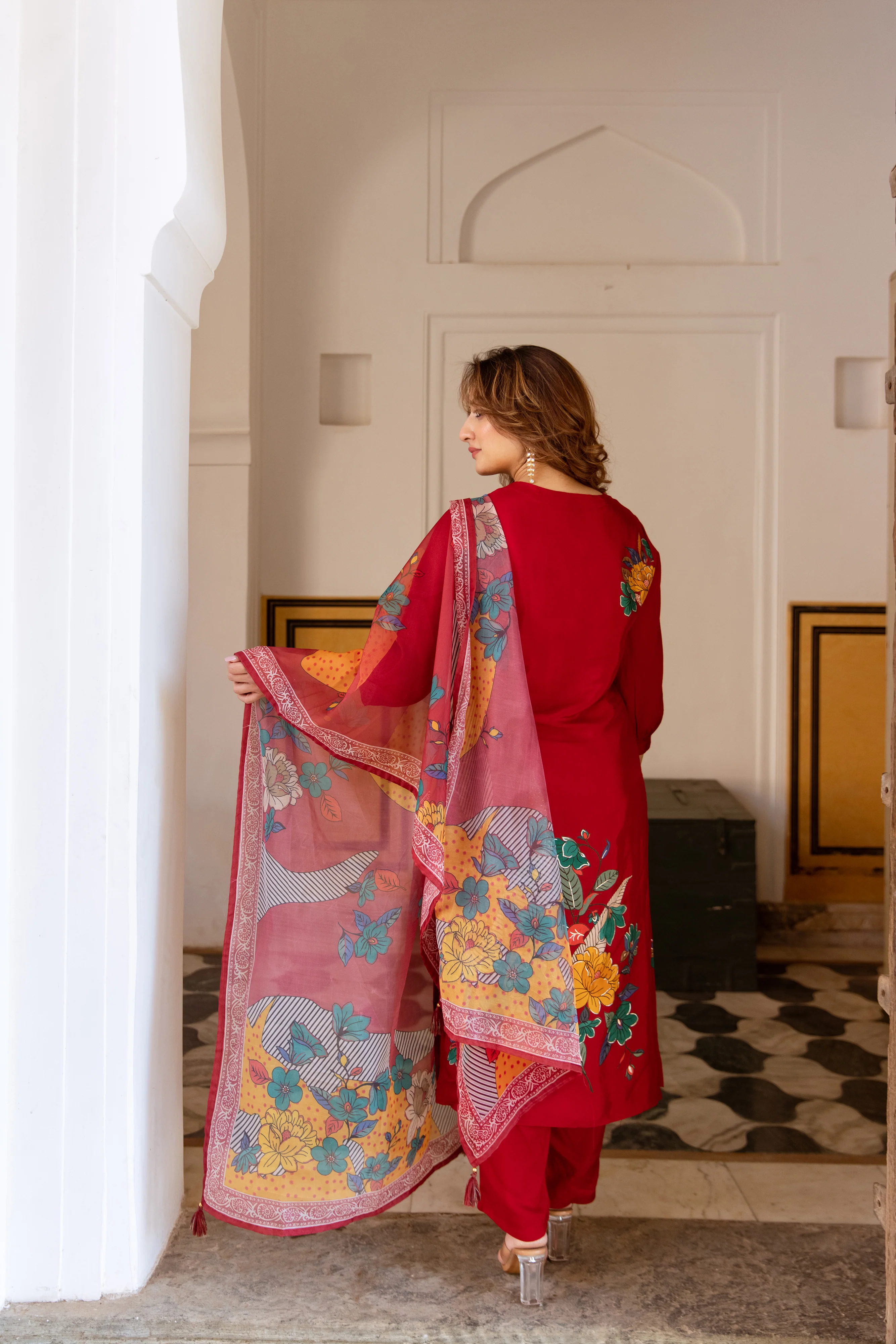 Saisha Vermillion Premium Digital Print Muslin Suit Set - Image 3
