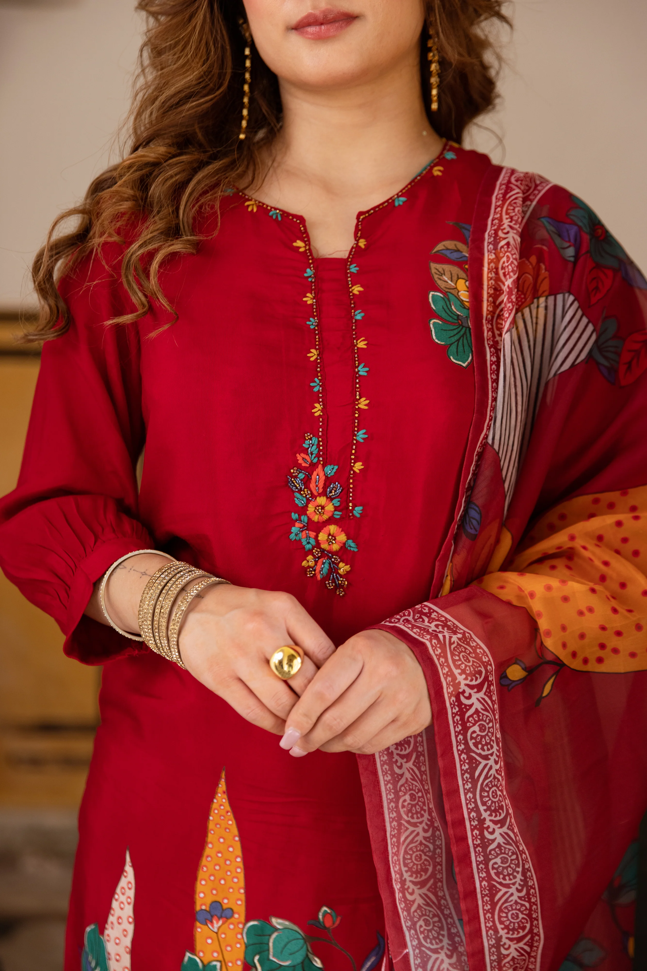 Saisha Vermillion Premium Digital Print Muslin Suit Set - Image 4