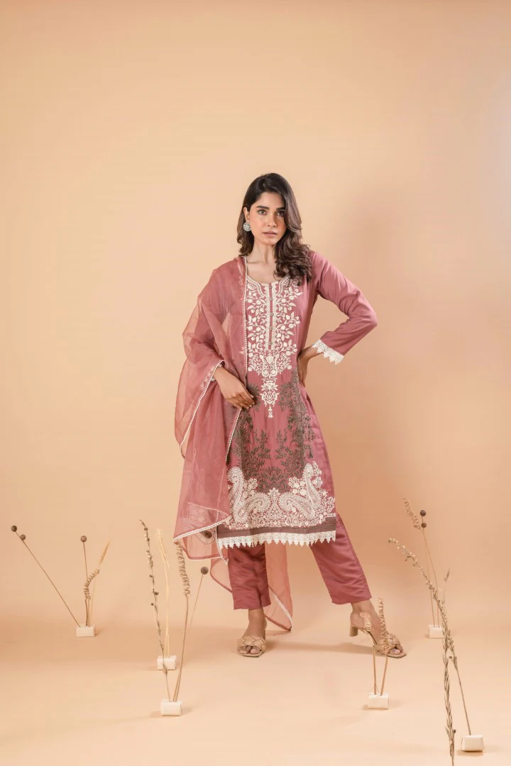 MUDRA RAISIN EMBROIDERY SUIT SET - Image 5