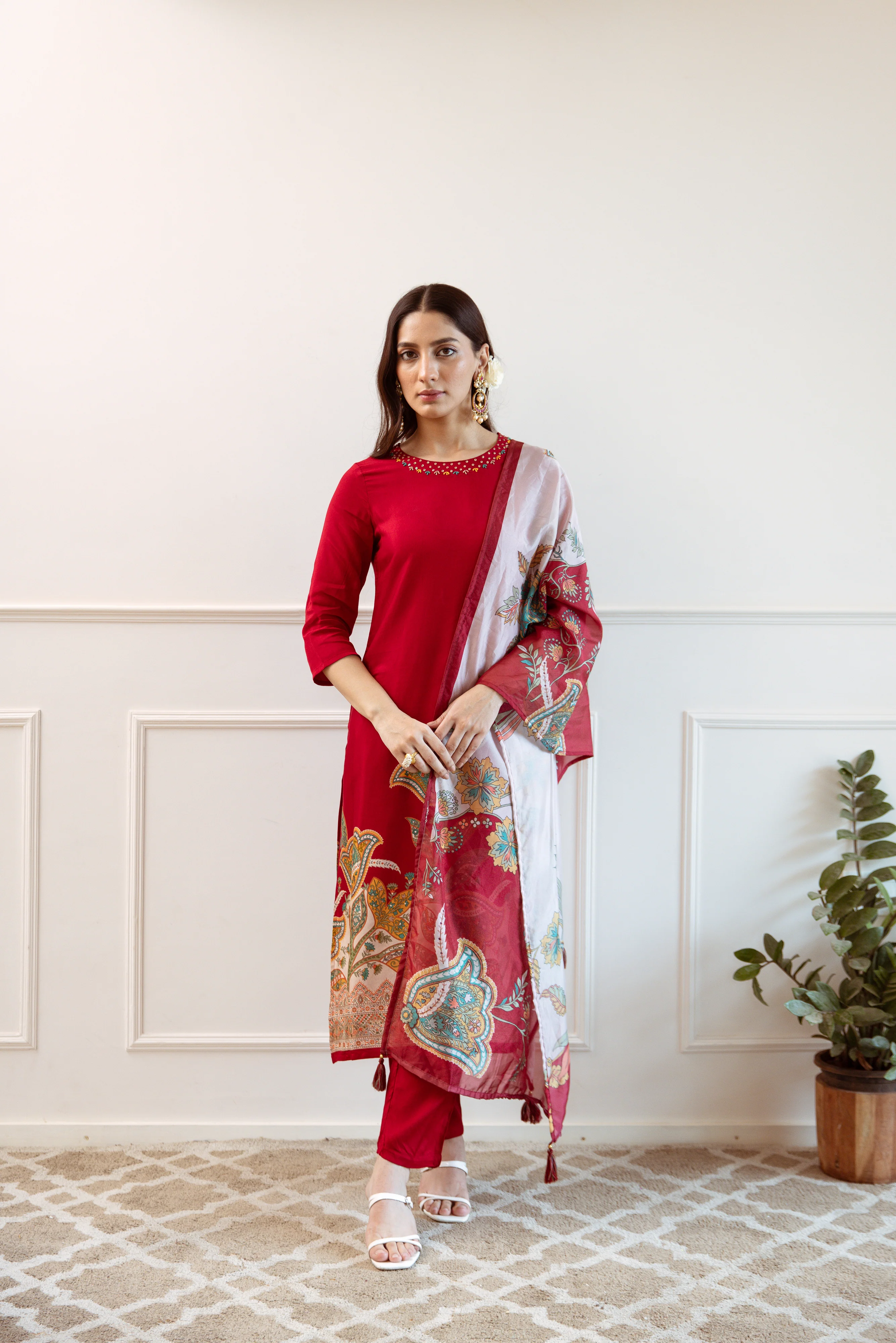 Saisha Scarlet Premium Digital Print Muslin Suit Set - Image 4