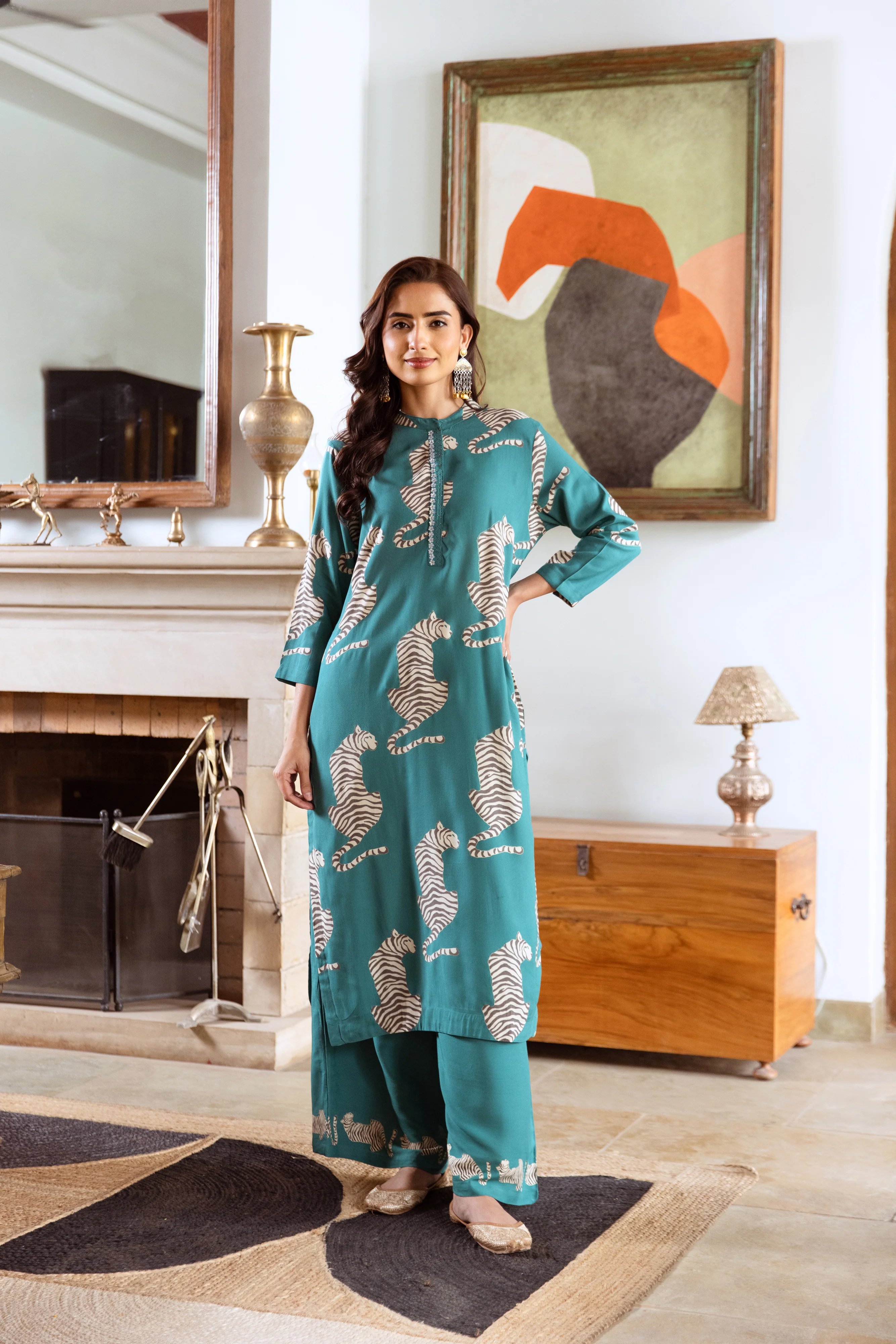 Aruna Lapis Tiger Kurta Pant Set - Image 4