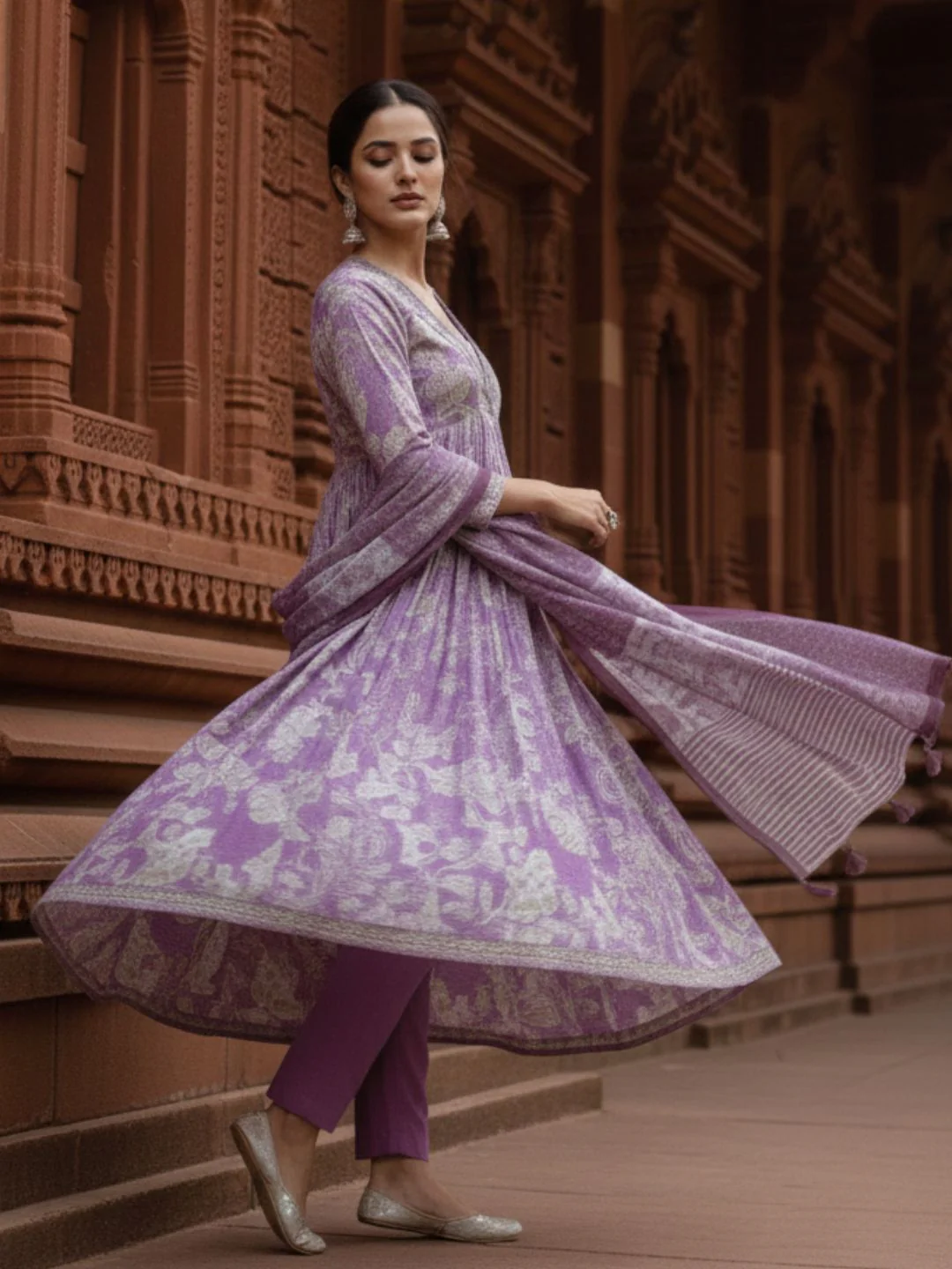 Tejaswi Lilac Floral Suit Set - Image 17