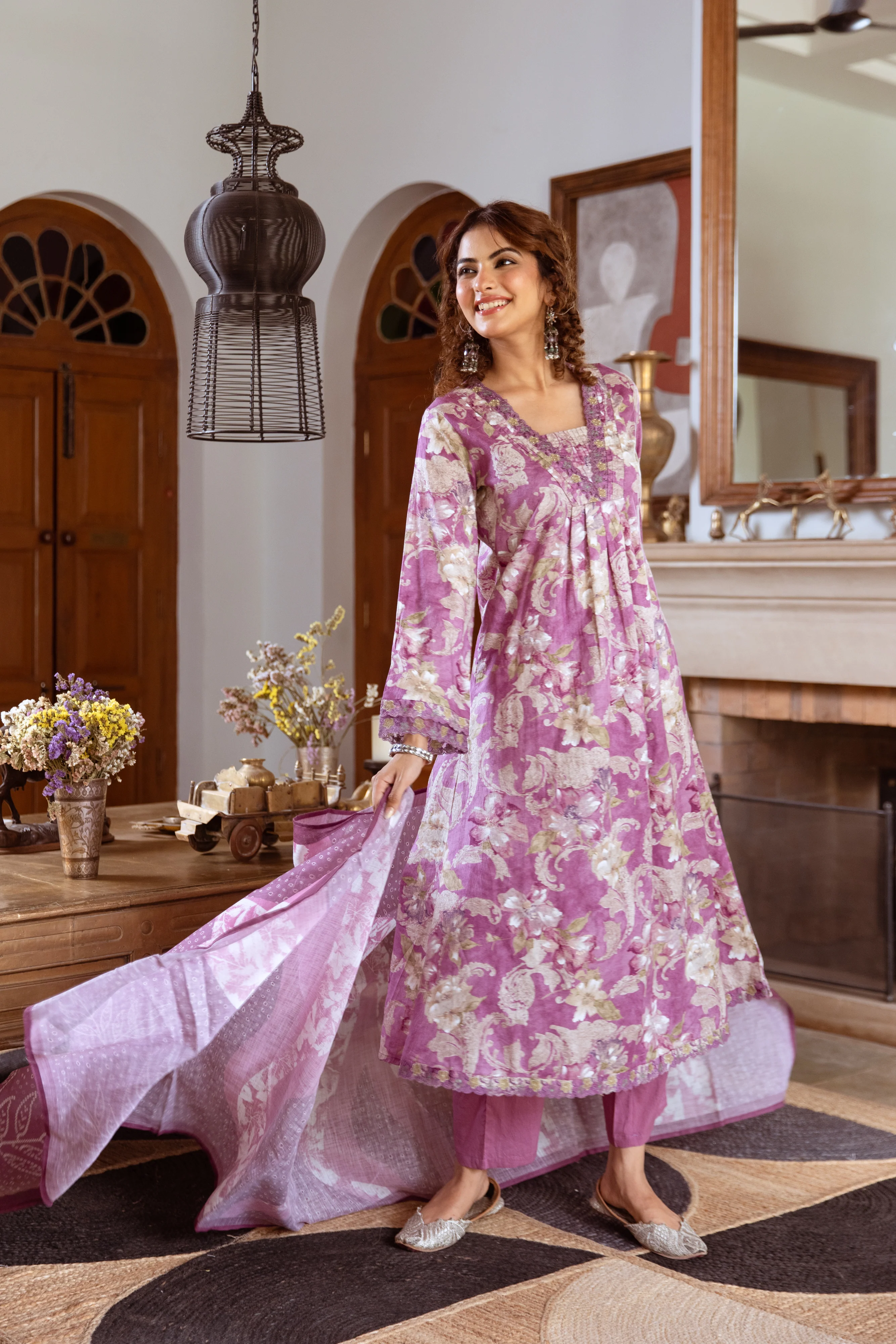 Tejaswi Lilac Floral Suit Set - Image 21