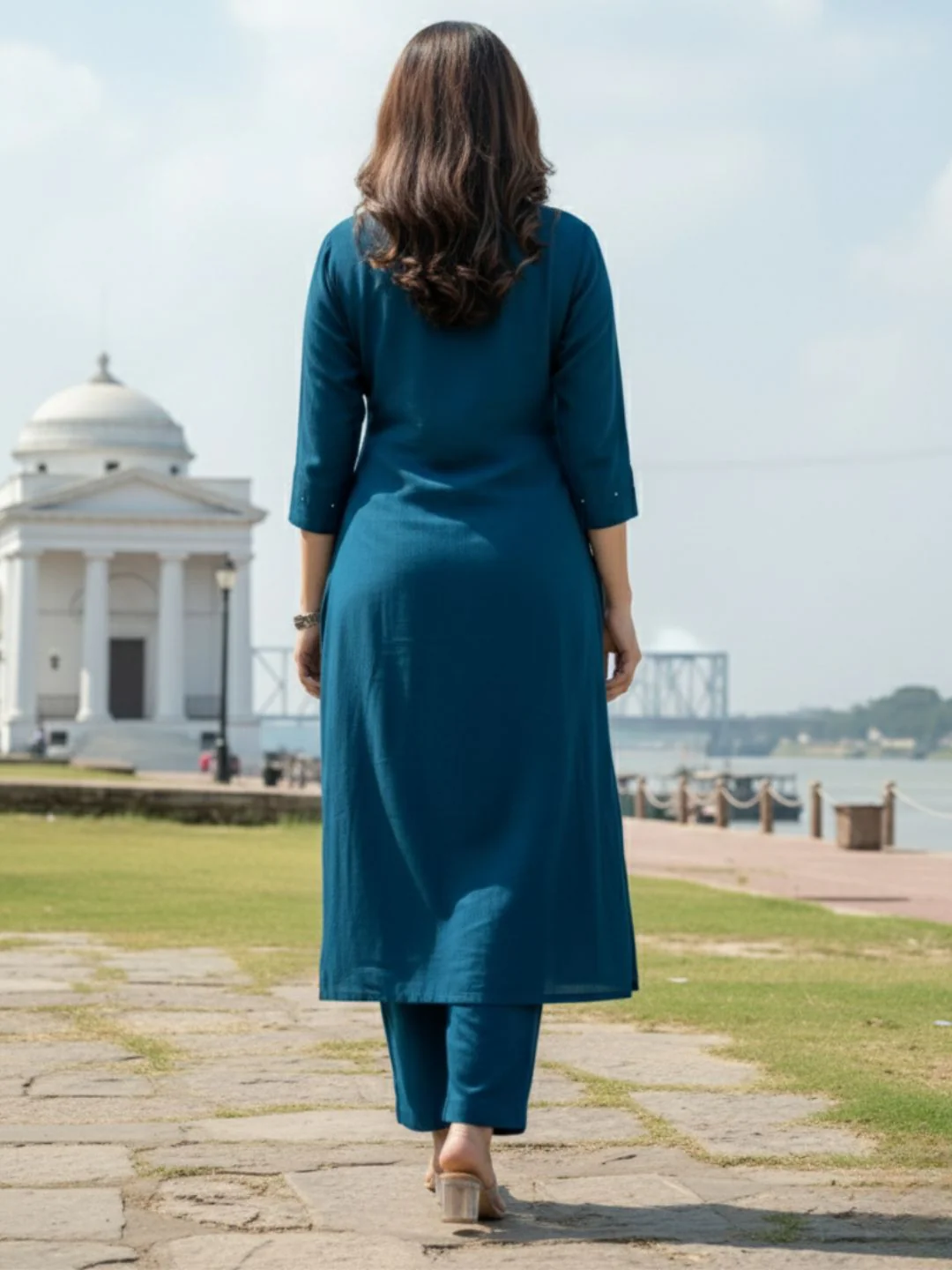 Mika Azure Kurta Pant Set - Image 3