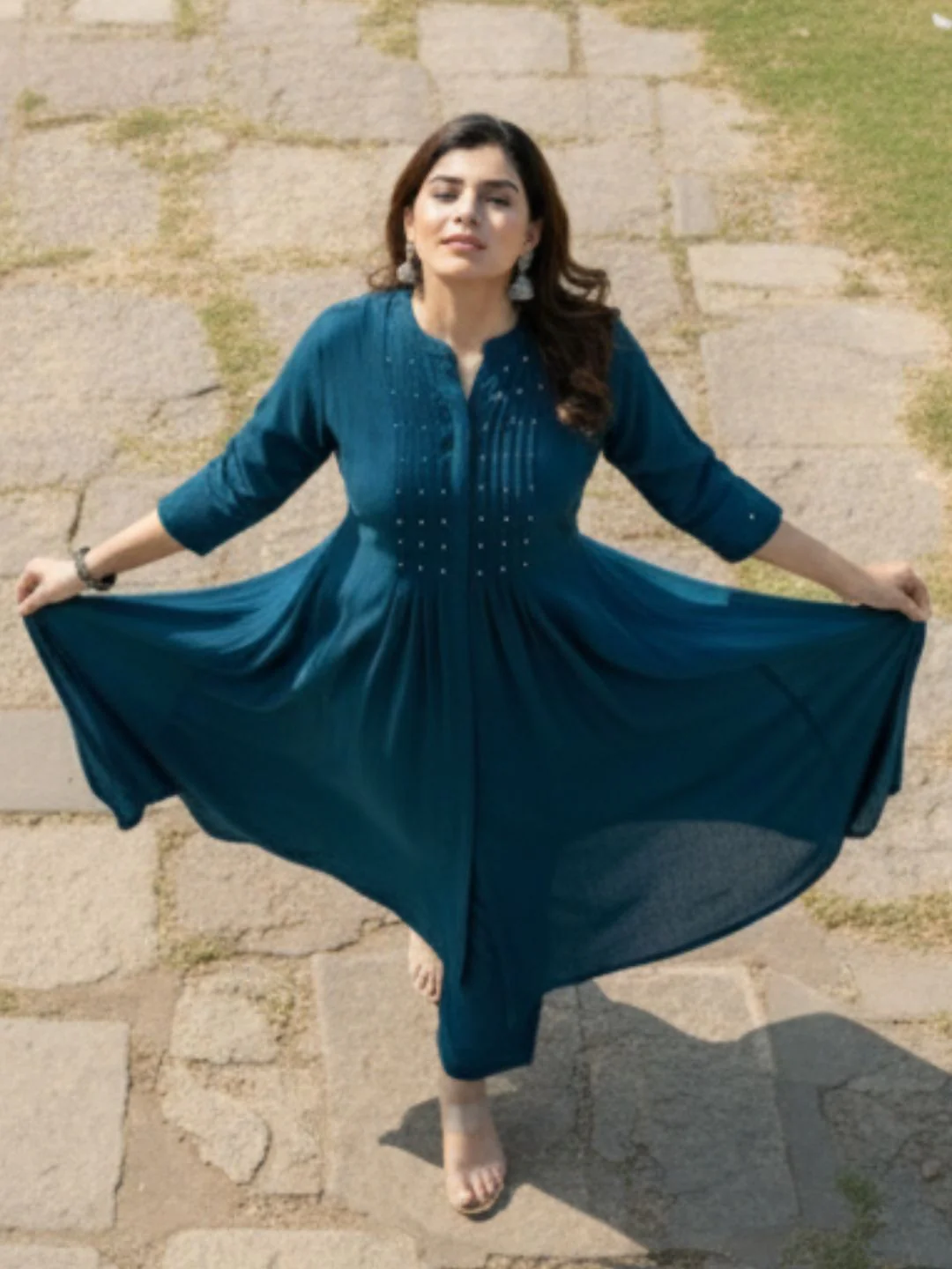 Mika Azure Kurta Pant Set - Image 7