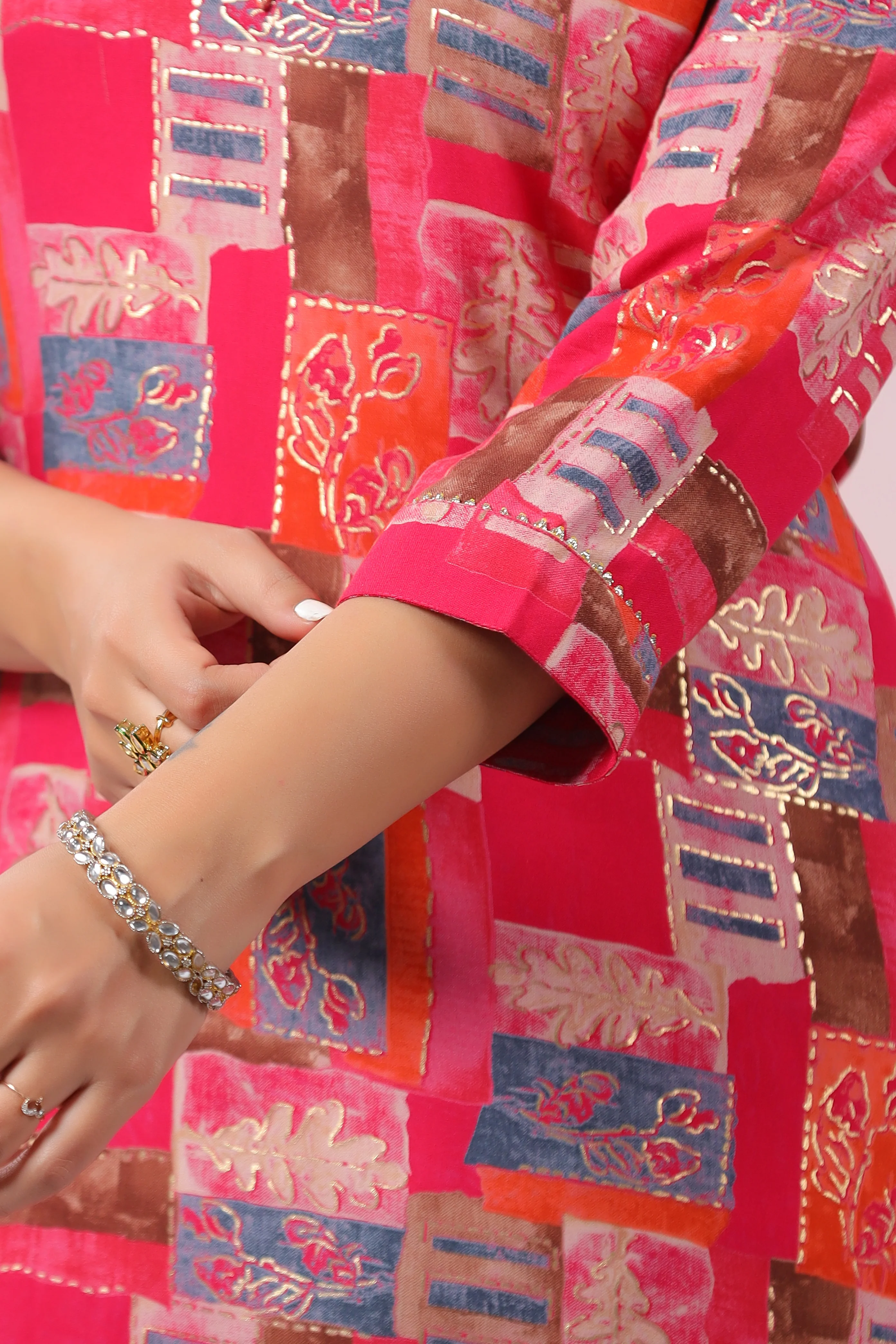 UMA TULIP PRINTED COTTON KURTI - Image 4