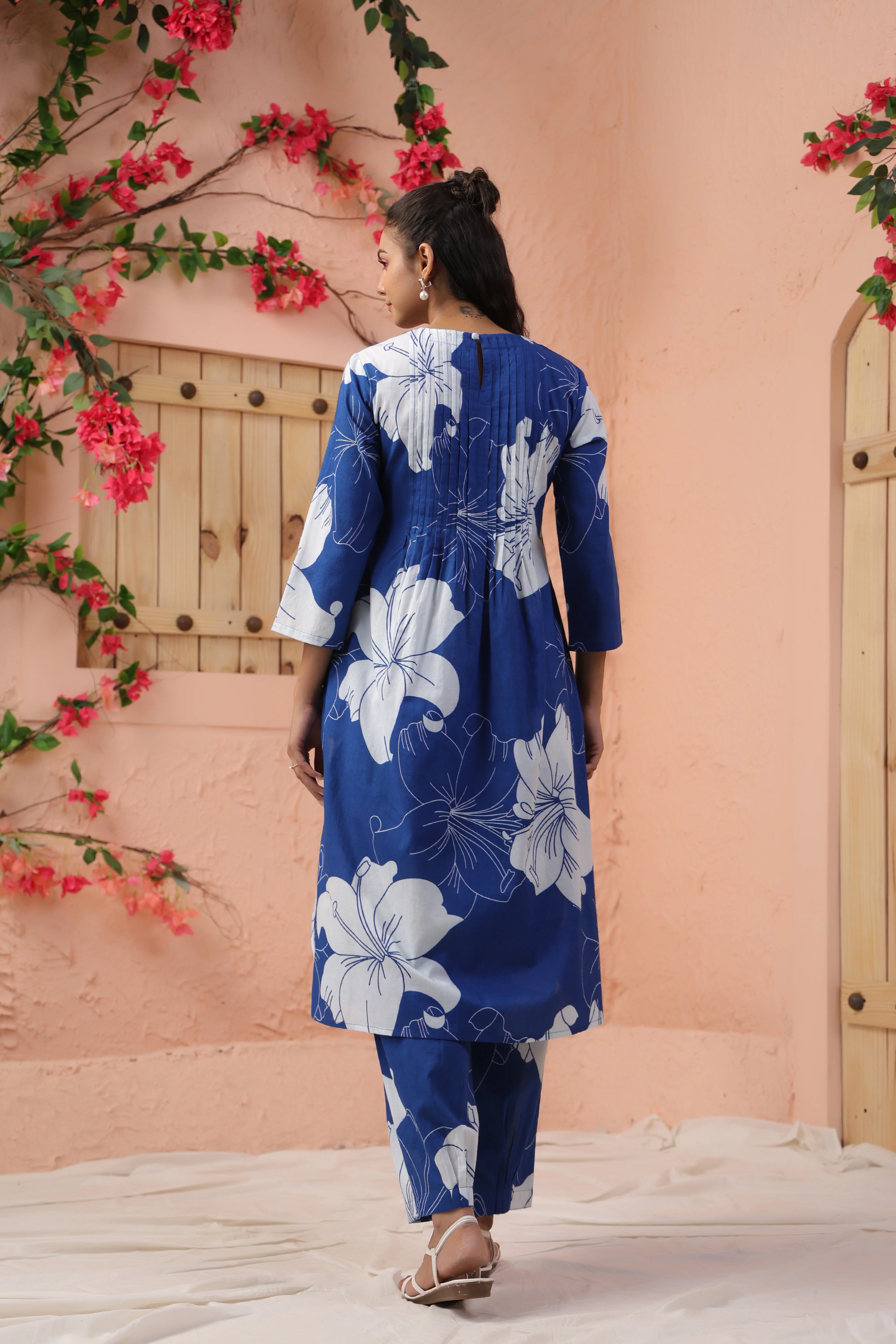 Harshini Mayablue Floral Printed Co-ord Set - Image 4