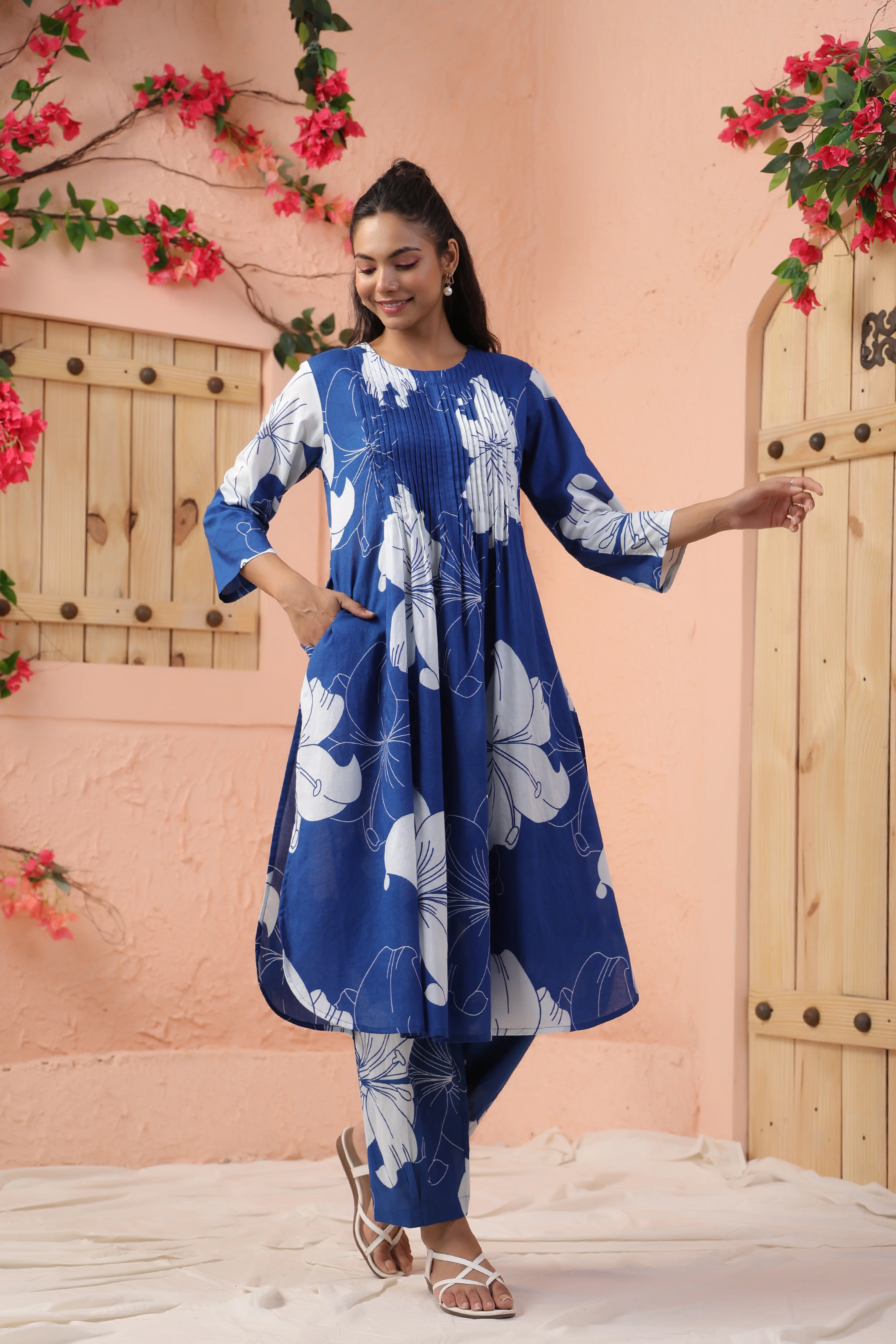Harshini Mayablue Floral Printed Co-ord Set - Image 6