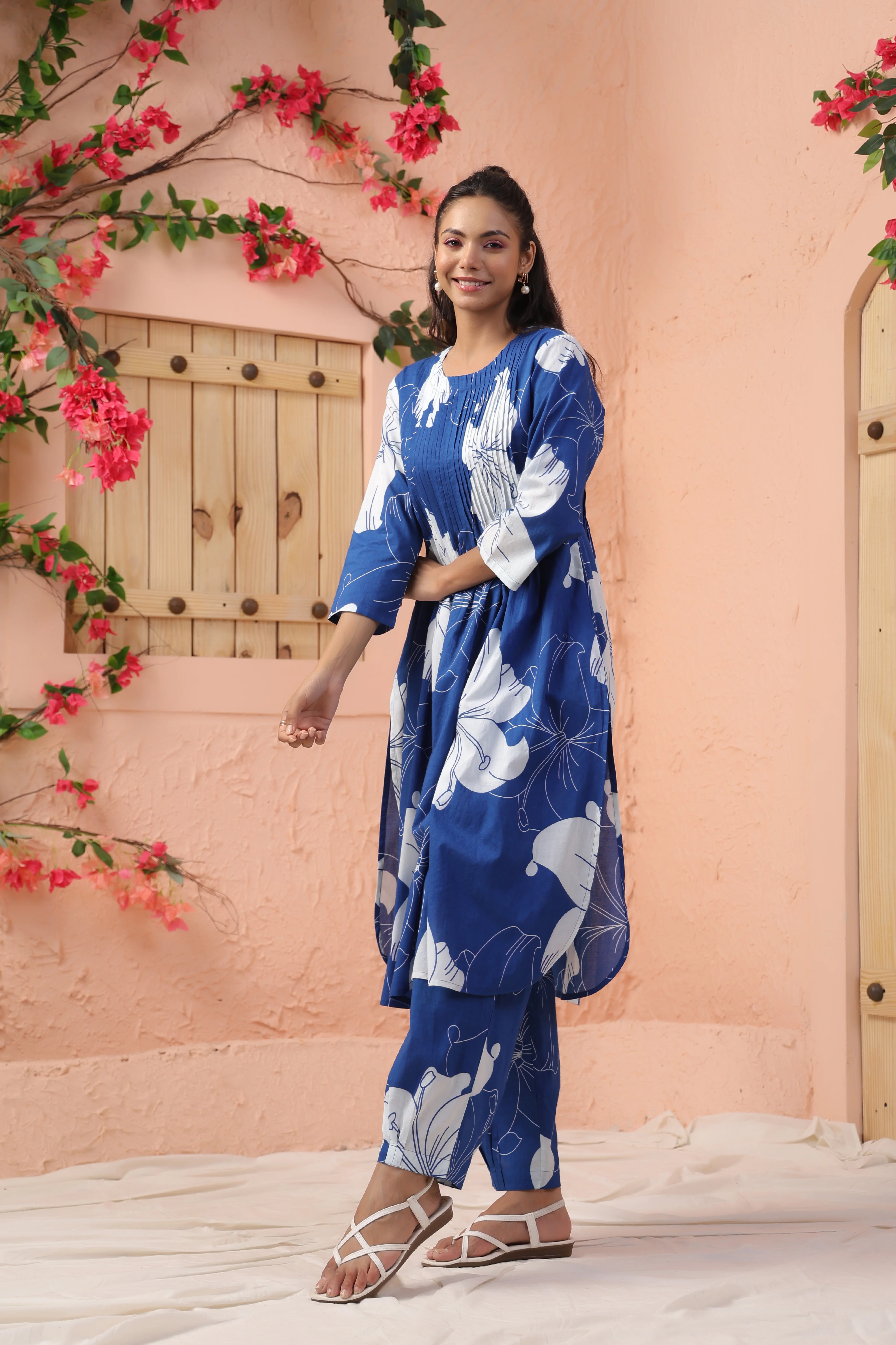 Harshini Mayablue Floral Printed Co-ord Set - Image 8