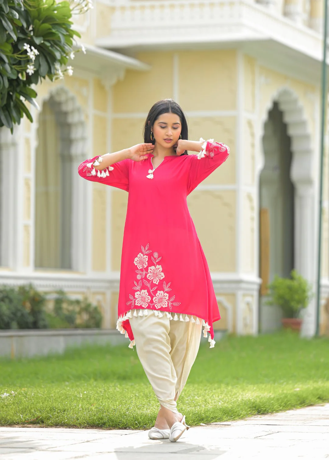 Kara cameo embroidery co-ord set - Image 10