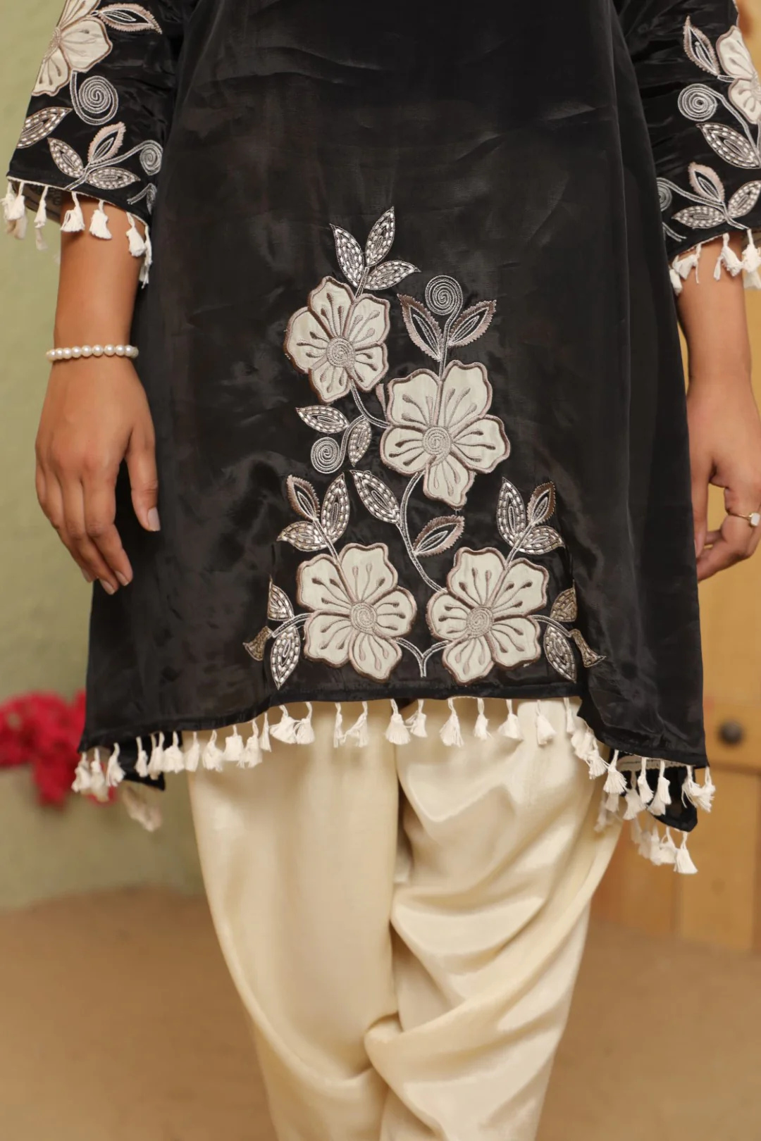 Sera jade embroidery premium co-ord set - Image 8