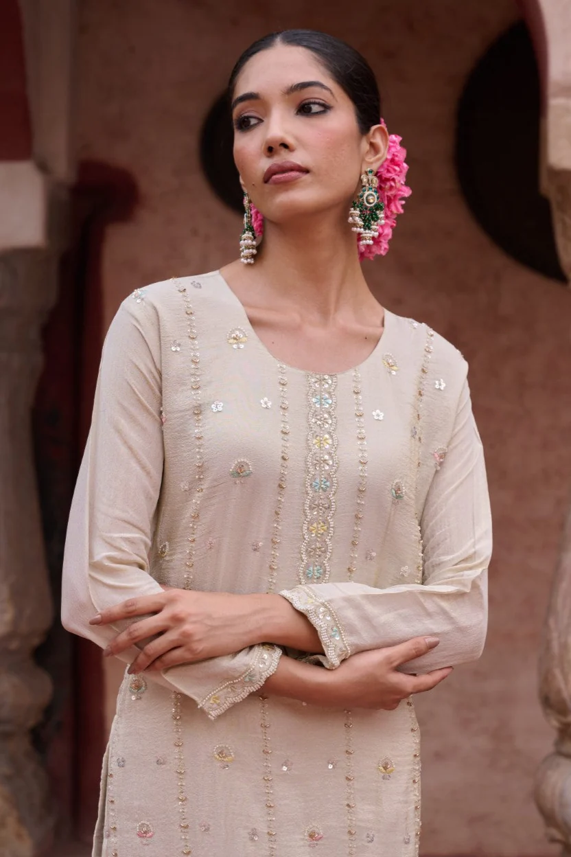 Gaurisha Daisy Full work Premium Suit Set - Image 2