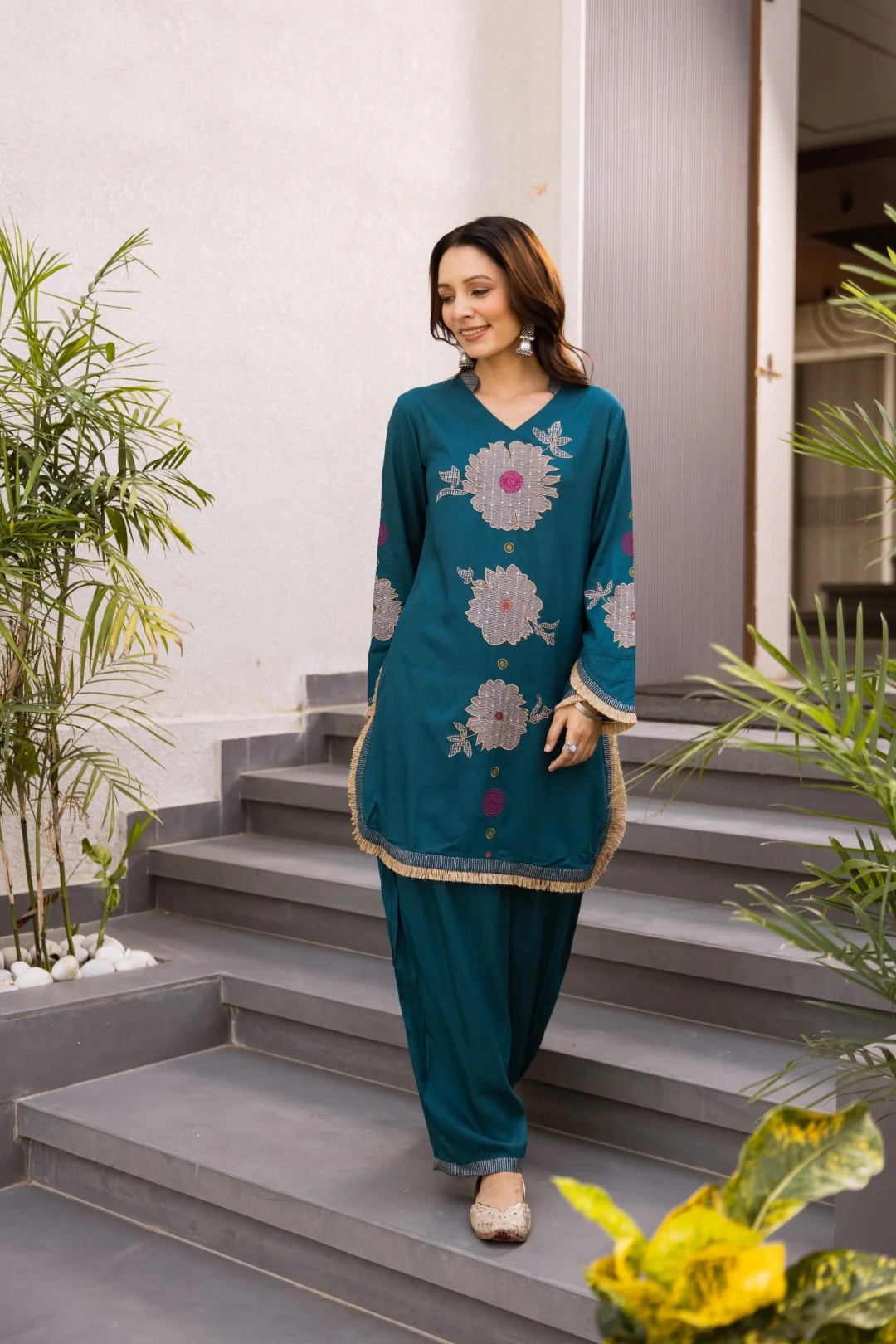 Sonpal Indi Embroidery Cotton Co-ord Set - Image 4
