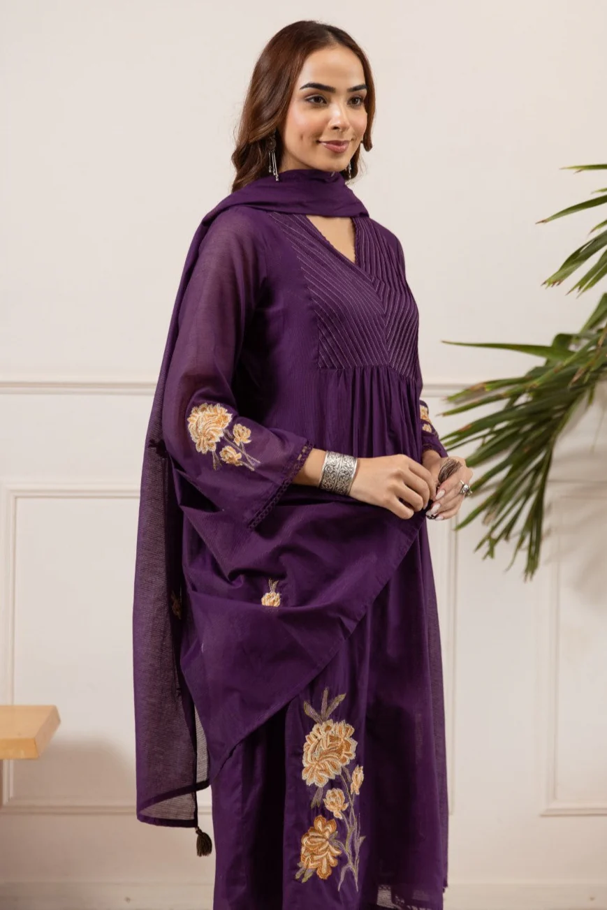 Toran orchid embroidery cotton suit set - Image 2