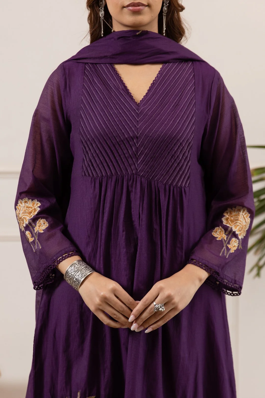 Toran orchid embroidery cotton suit set - Image 5