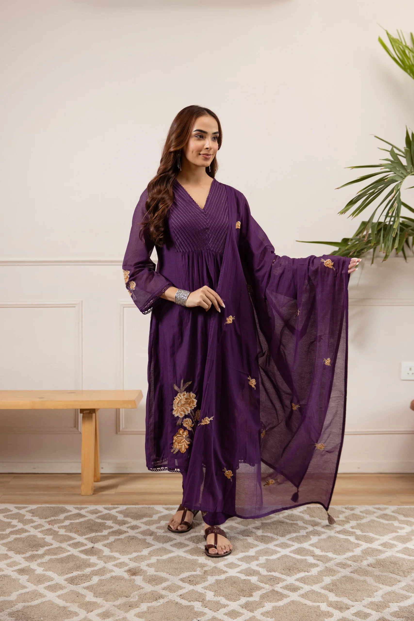 Toran orchid embroidery cotton suit set - Image 7