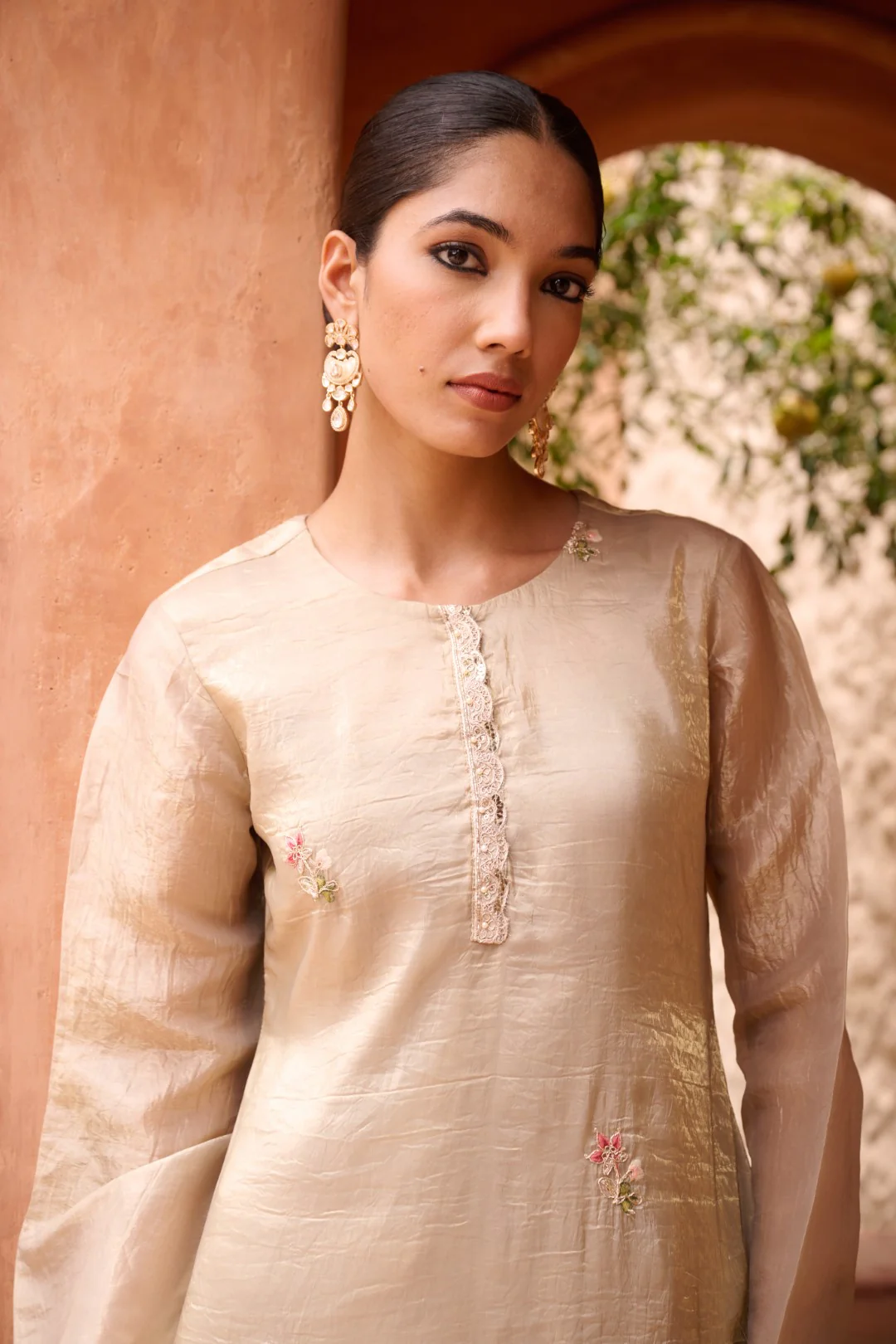 Sangini gold full work premium suit set - Image 23