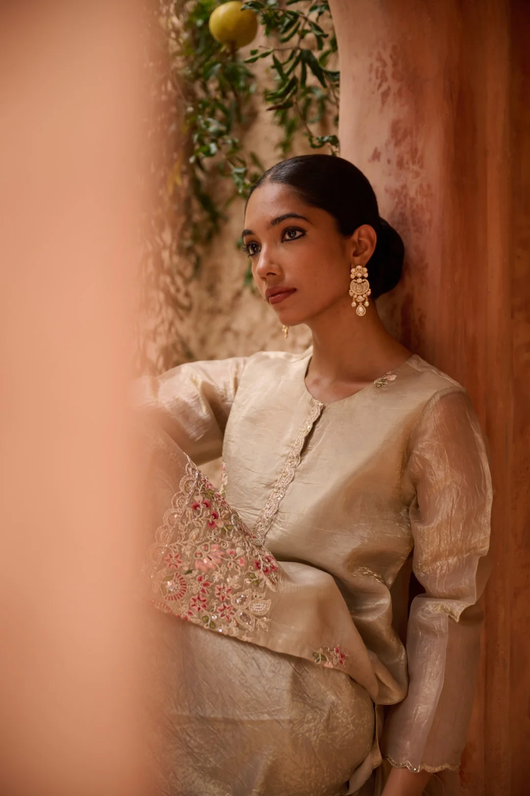 Sangini gold full work premium suit set - Image 33