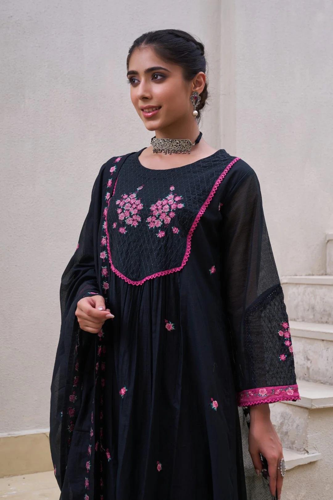 Sonpal mist embroidery cotton suit set - Image 6