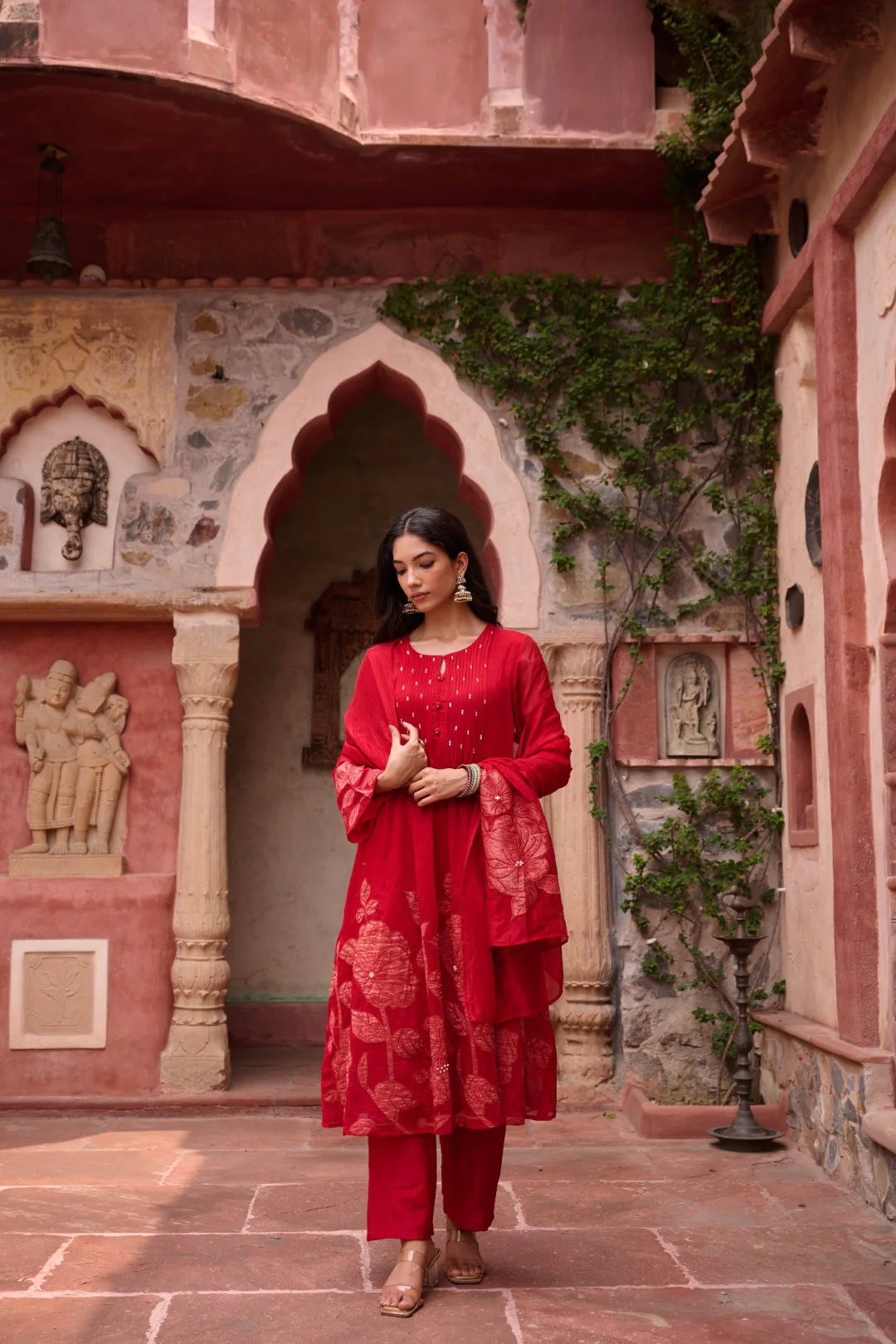 Sangini Scarlet Premium Suit set - Image 20