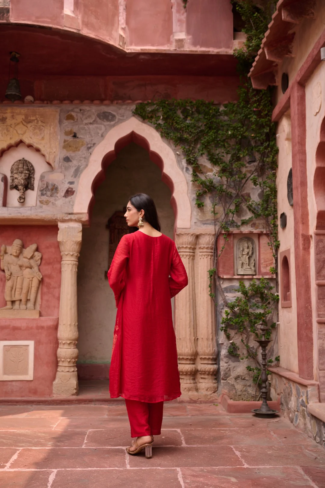 Sangini Scarlet Premium Suit set - Image 24